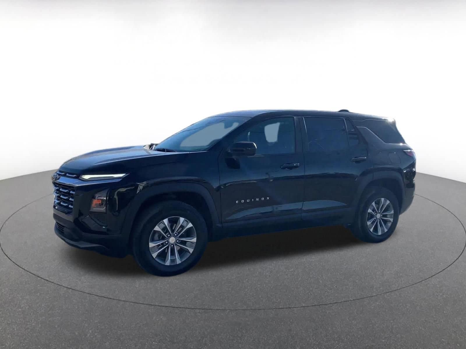 Thumbnail: 2025 Chevrolet Equinox - 8