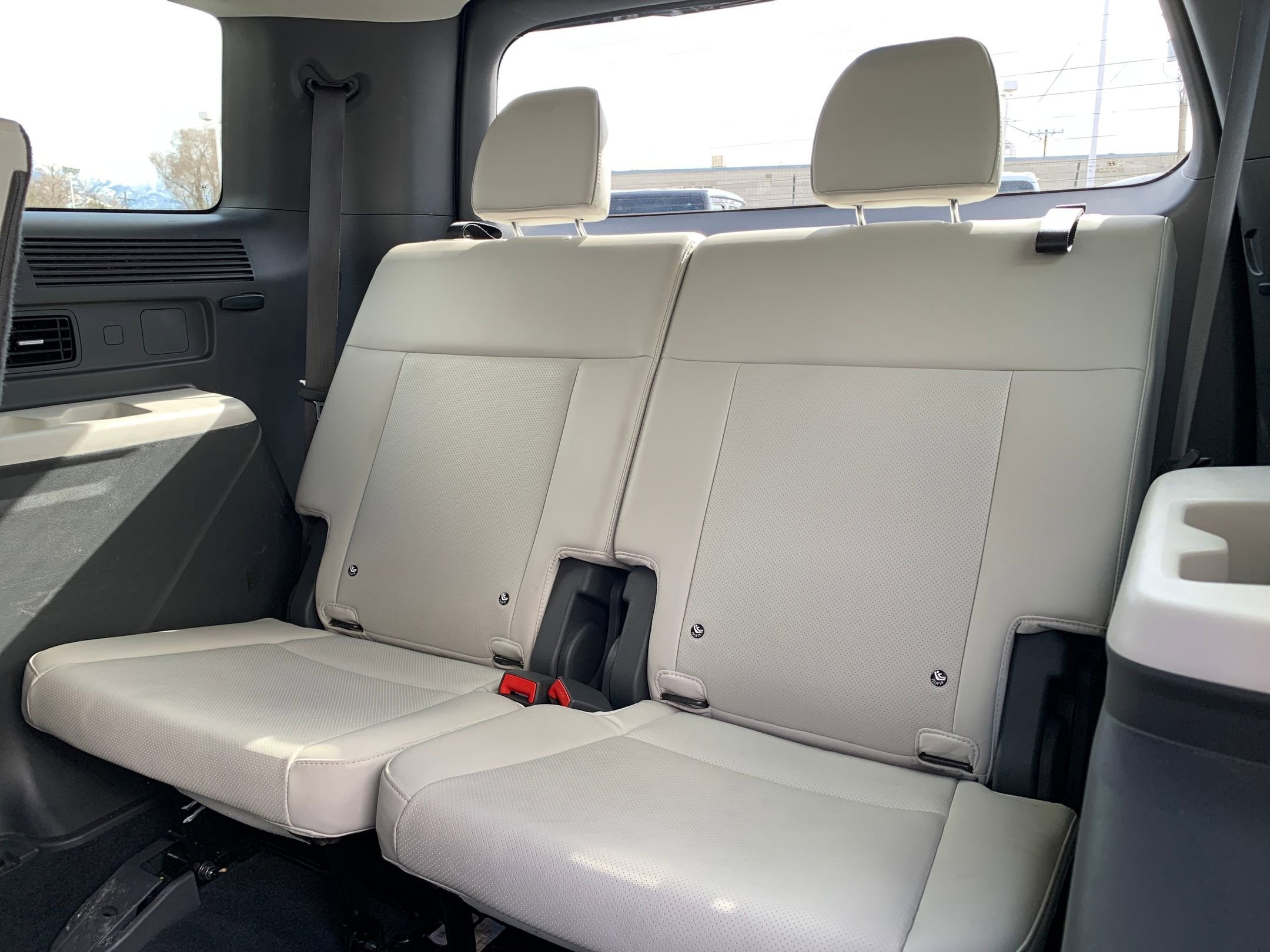 Thumbnail: 2025 Hyundai Santa Fe - 31