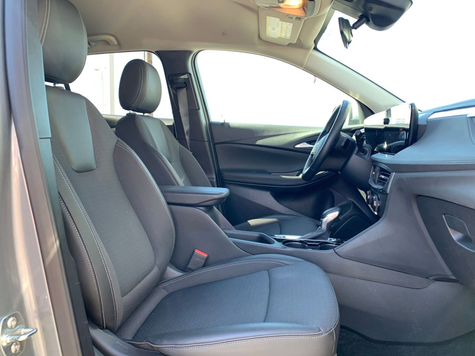 Thumbnail: 2025 Buick Encore GX - 35