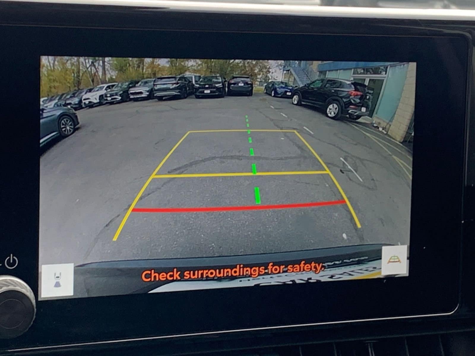 Thumbnail: 2025 Toyota RAV4 - 17