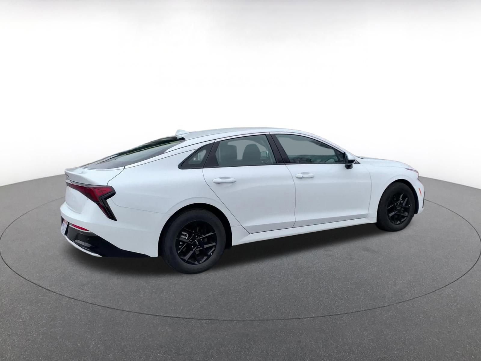 Thumbnail: 2025 Kia K5 - 15