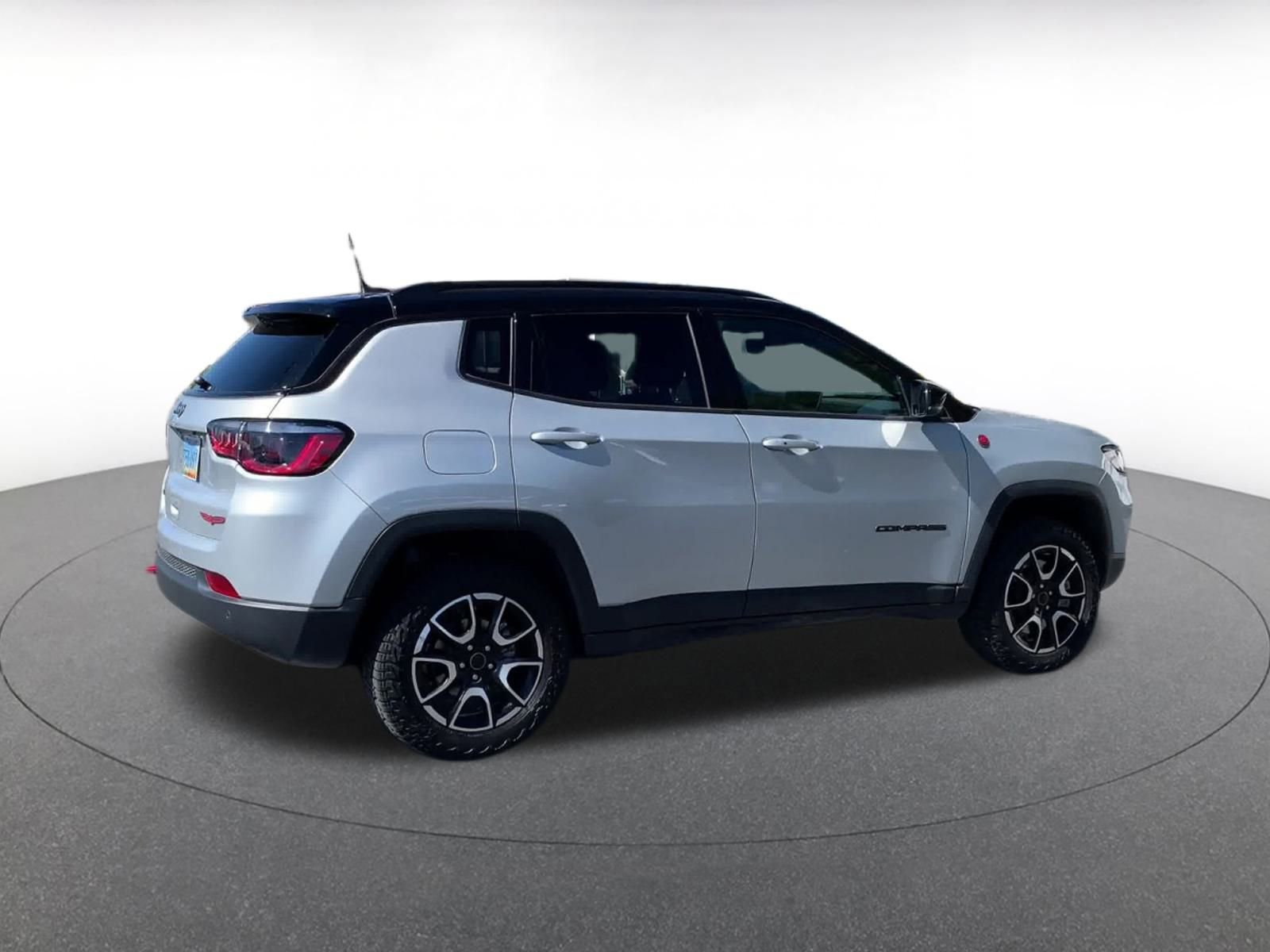 Thumbnail: 2025 Jeep Compass - 15