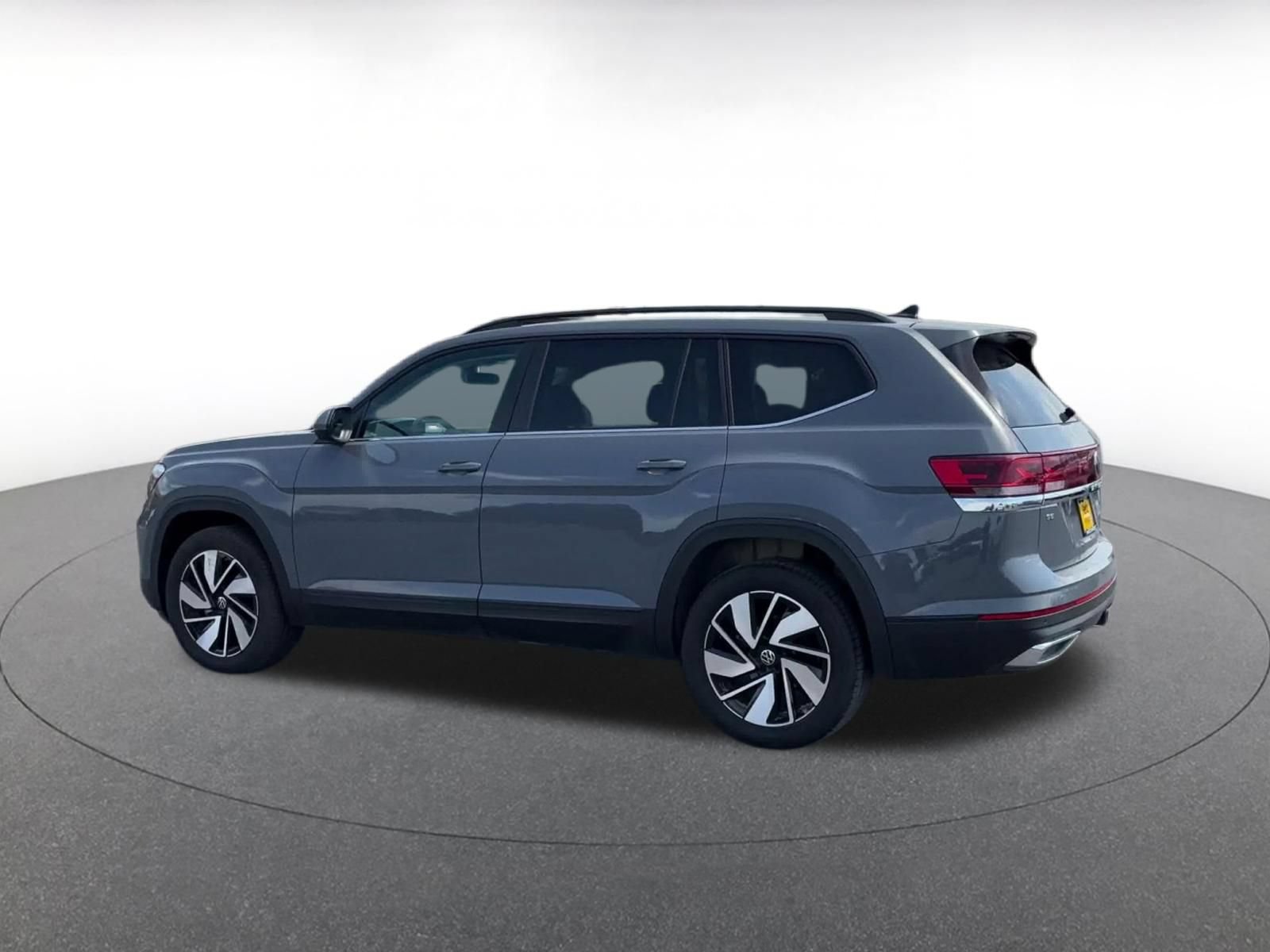 Thumbnail: 2026 Volkswagen Atlas - 10