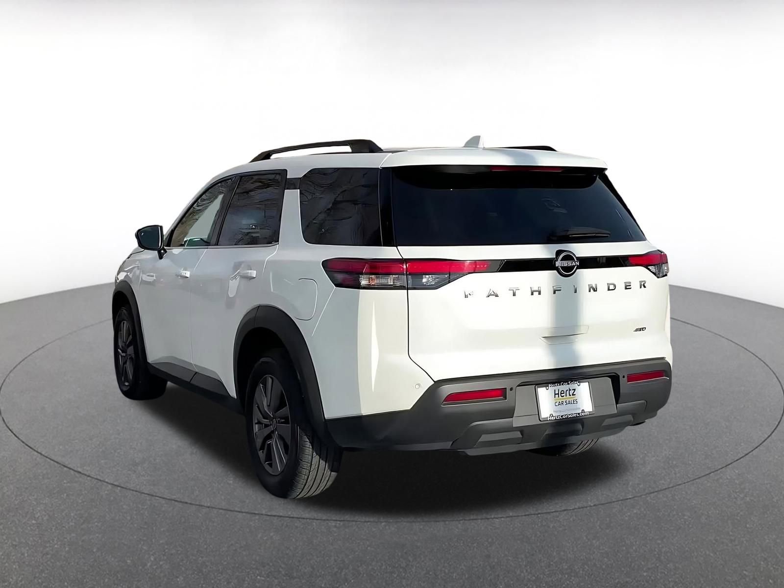 Thumbnail: 2025 Nissan Pathfinder - 11