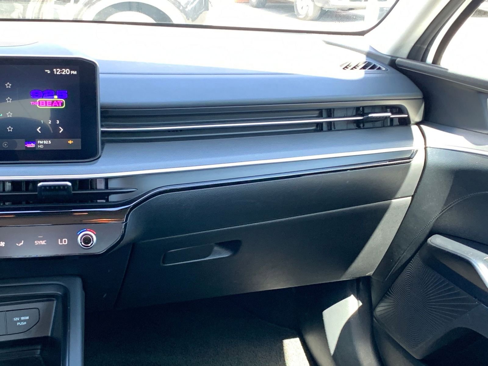 Thumbnail: 2025 Kia K5 - 35