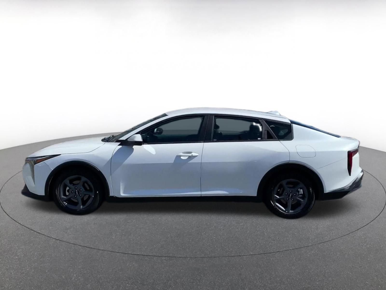 Thumbnail: 2025 Kia K4 - 9