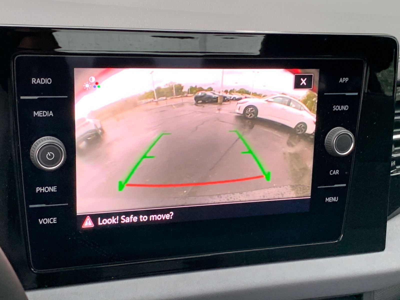 Thumbnail: 2025 Volkswagen Jetta - 17