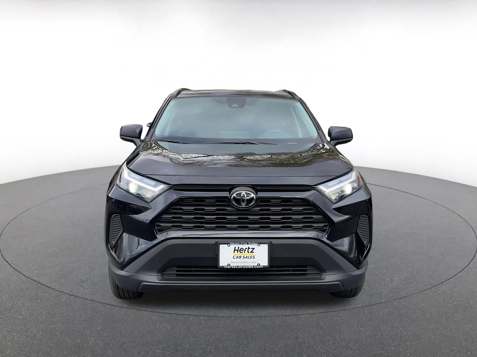 Thumbnail: 2025 Toyota RAV4 - 4