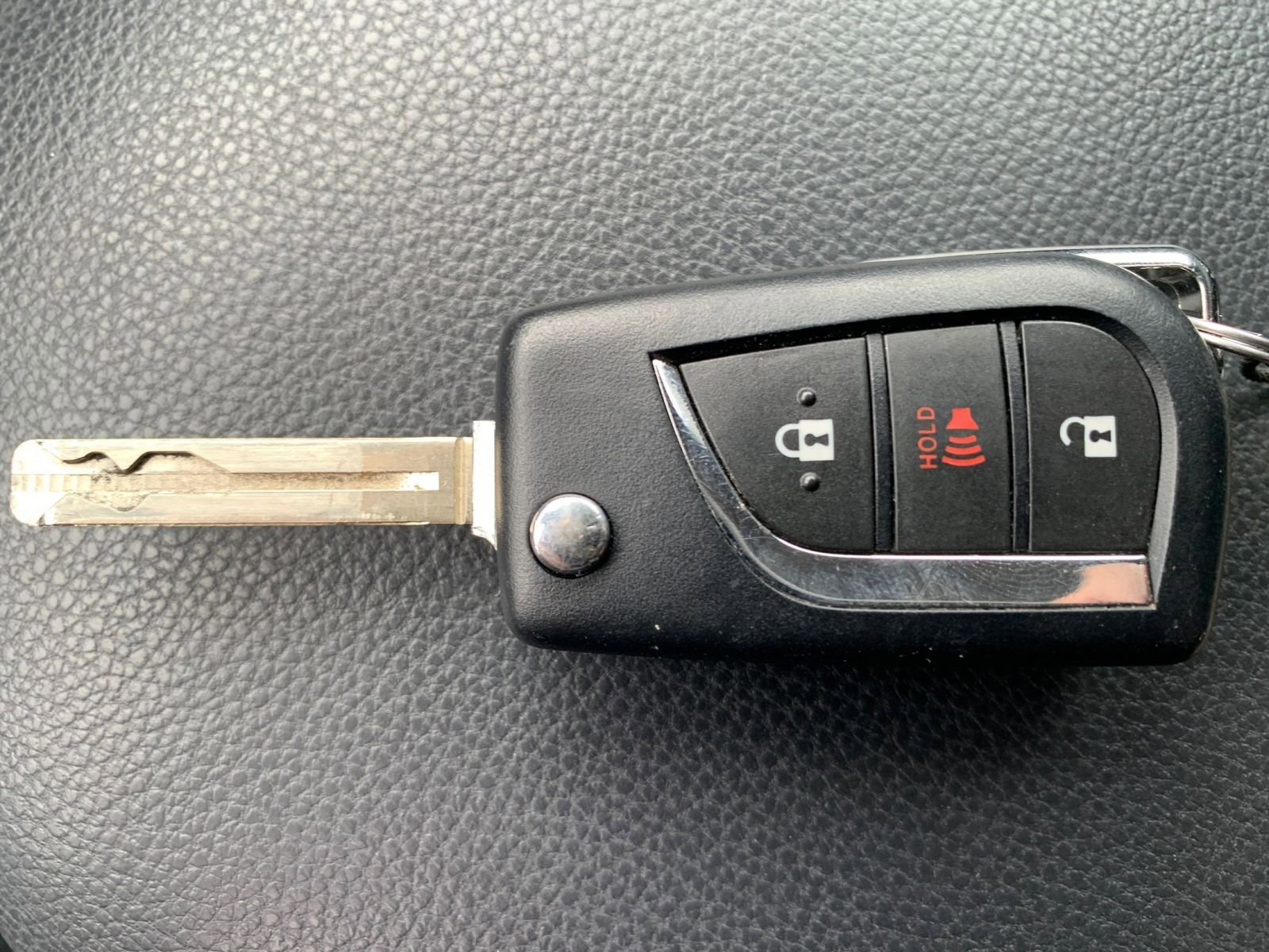 Thumbnail: 2025 Toyota RAV4 - 22