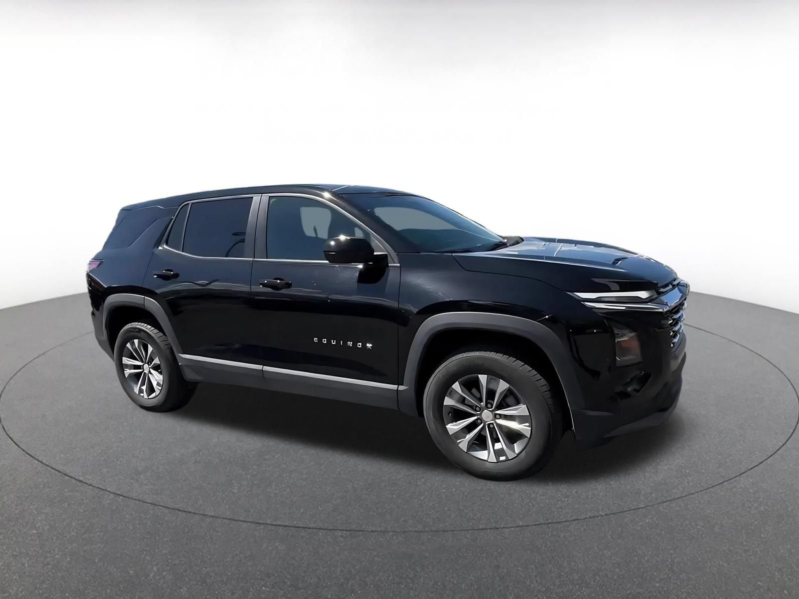 Thumbnail: 2025 Chevrolet Equinox - 2