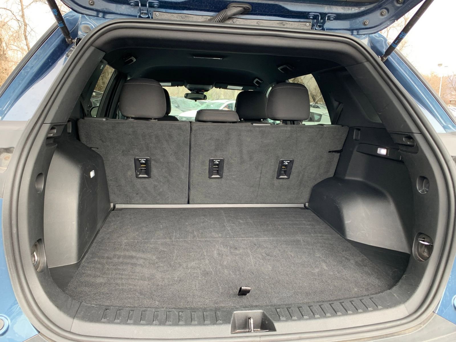 Thumbnail: 2025 Chevrolet Equinox - 31