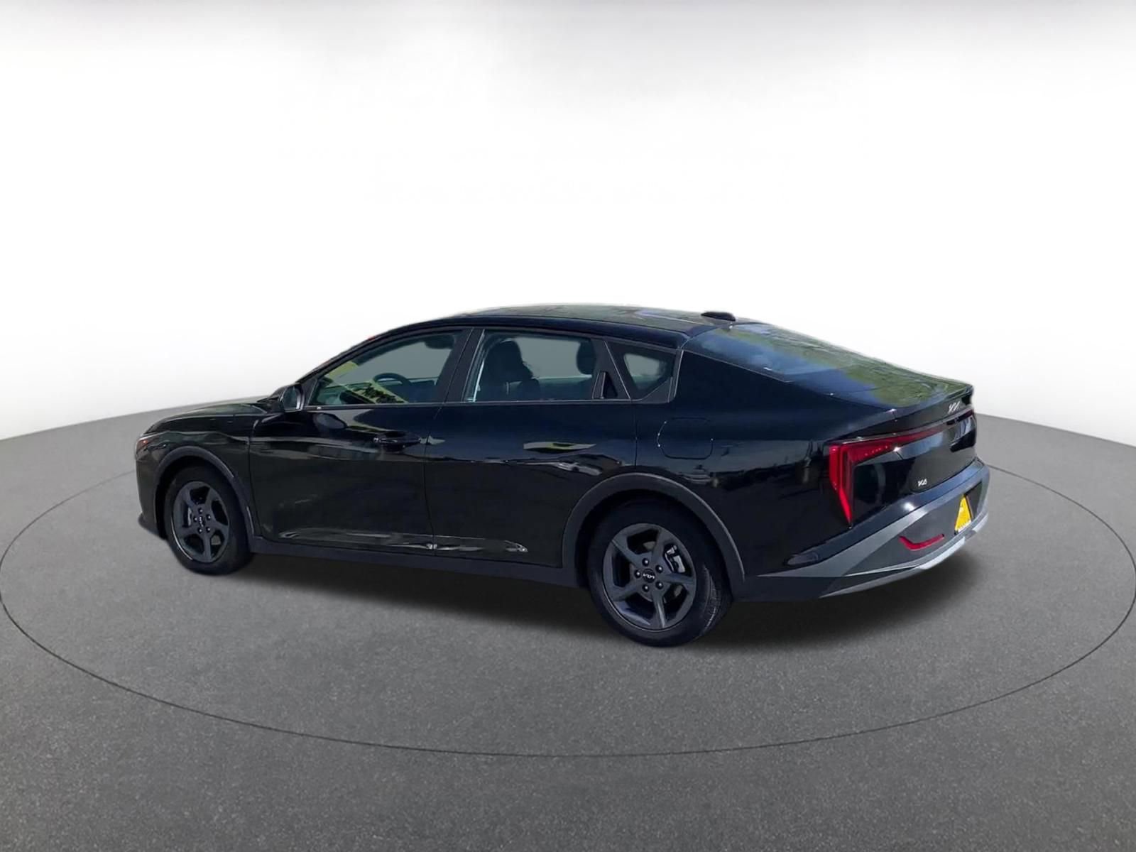 Thumbnail: 2025 Kia K4 - 10