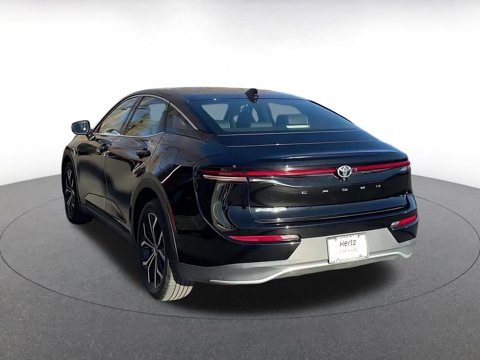 Thumbnail: 2025 Toyota Crown - 11