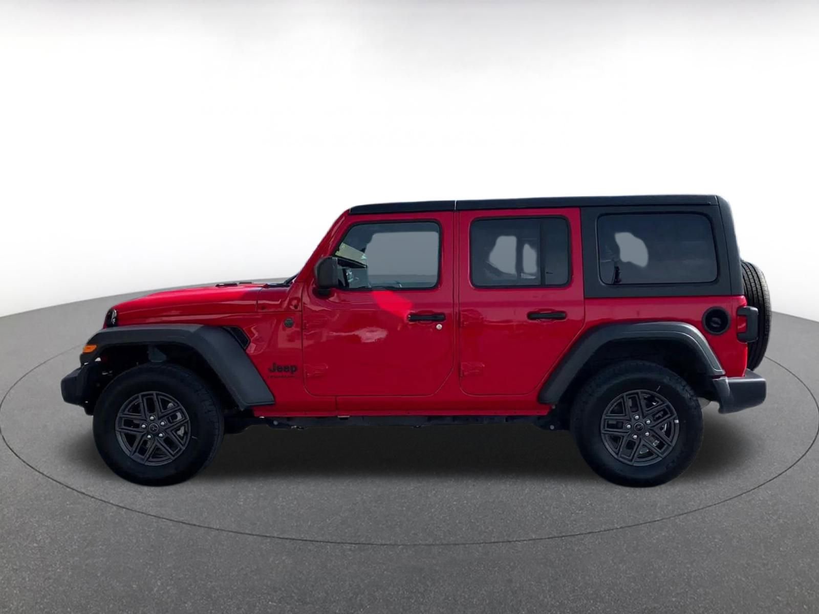 Thumbnail: 2025 Jeep Wrangler - 9