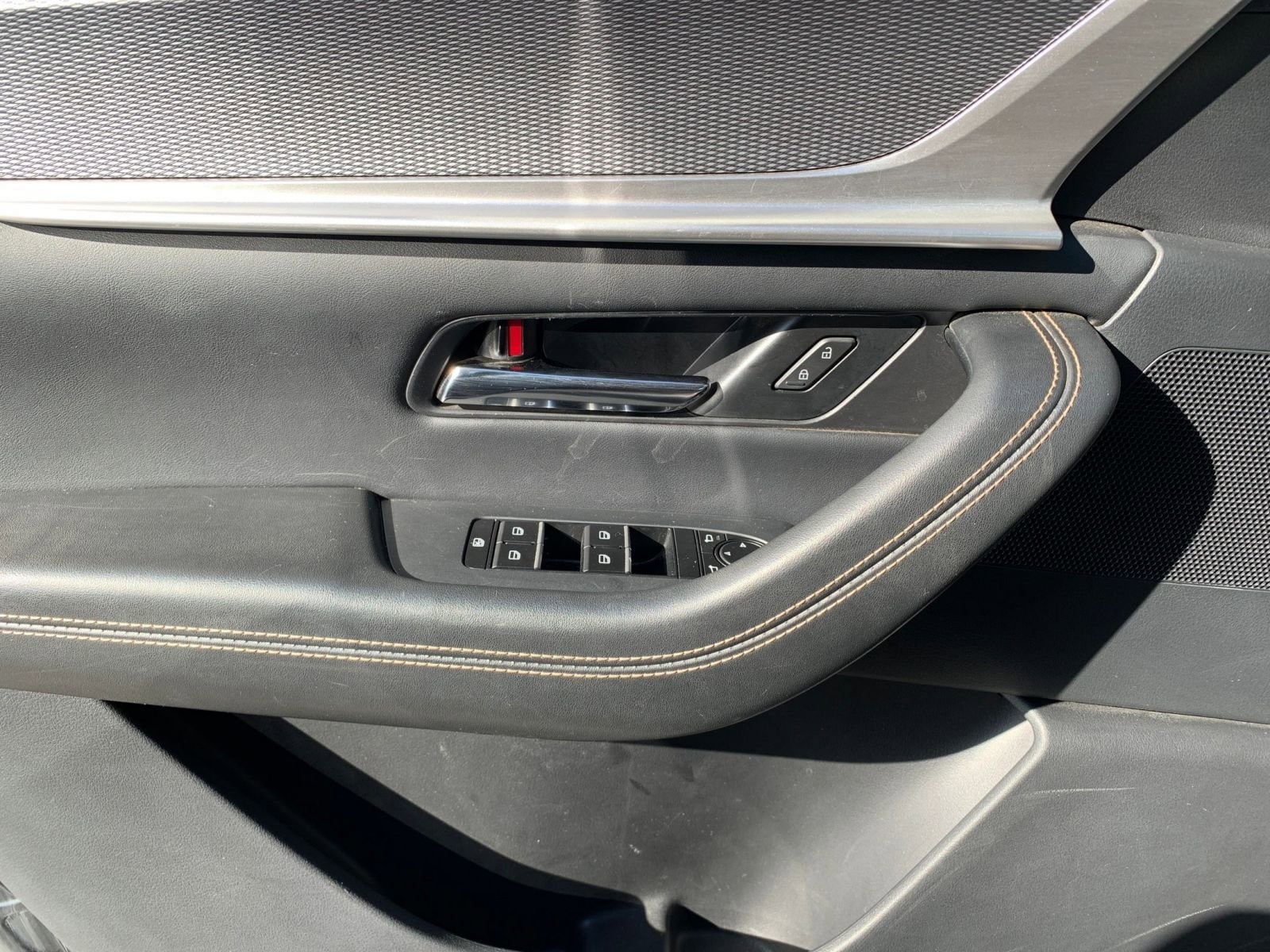 Thumbnail: 2025 Mazda CX-90 - 18