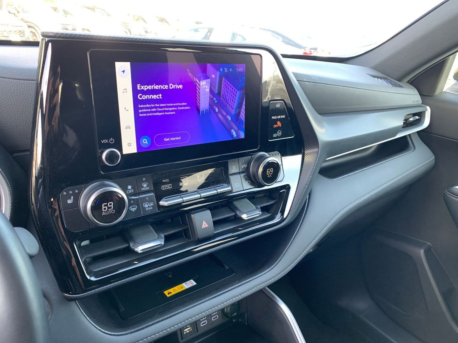 Thumbnail: 2025 Toyota Highlander - 18