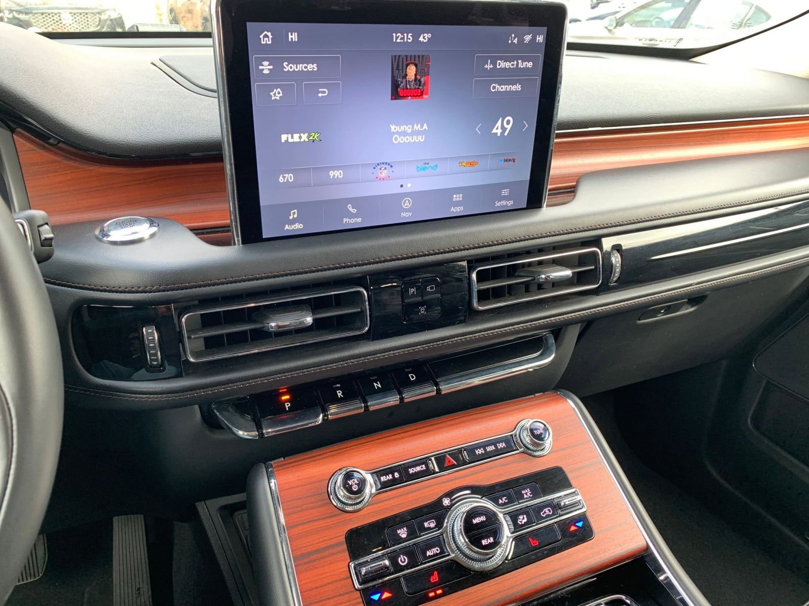 Thumbnail: 2024 Lincoln Aviator - 20