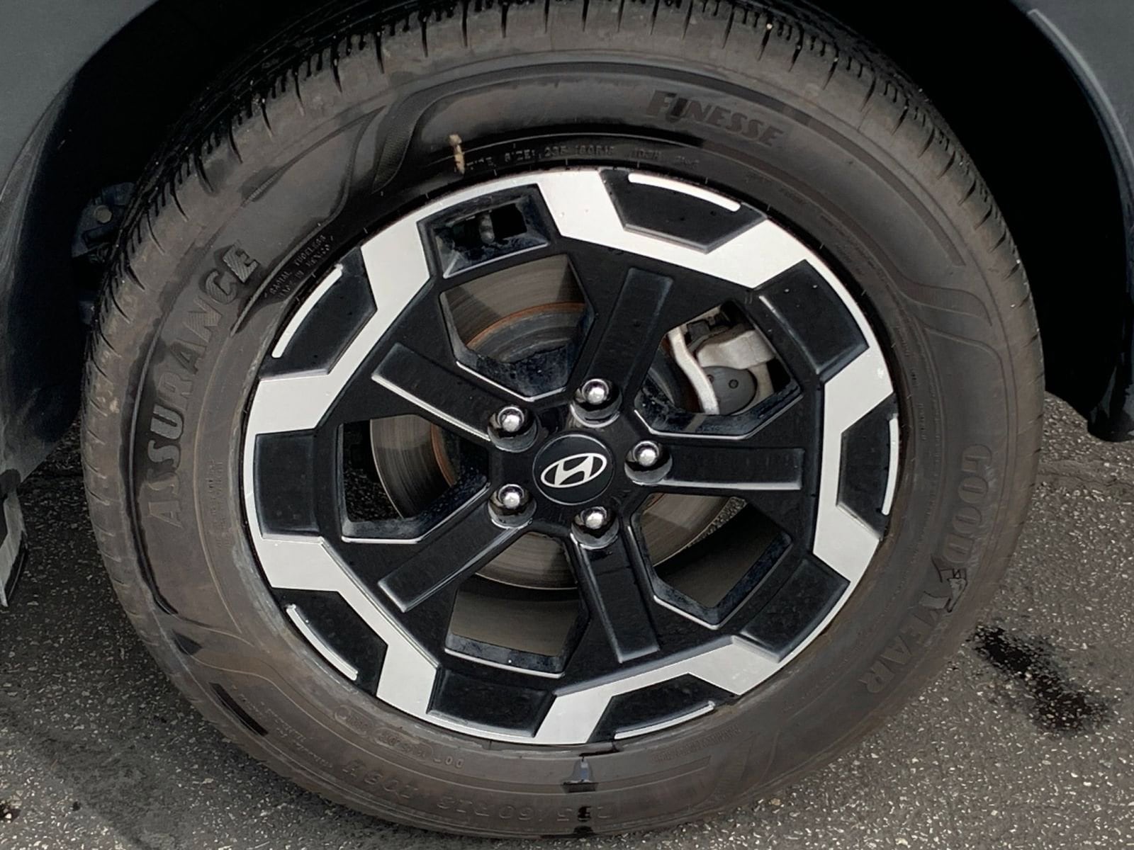 Thumbnail: 2025 Hyundai Santa Fe - 32