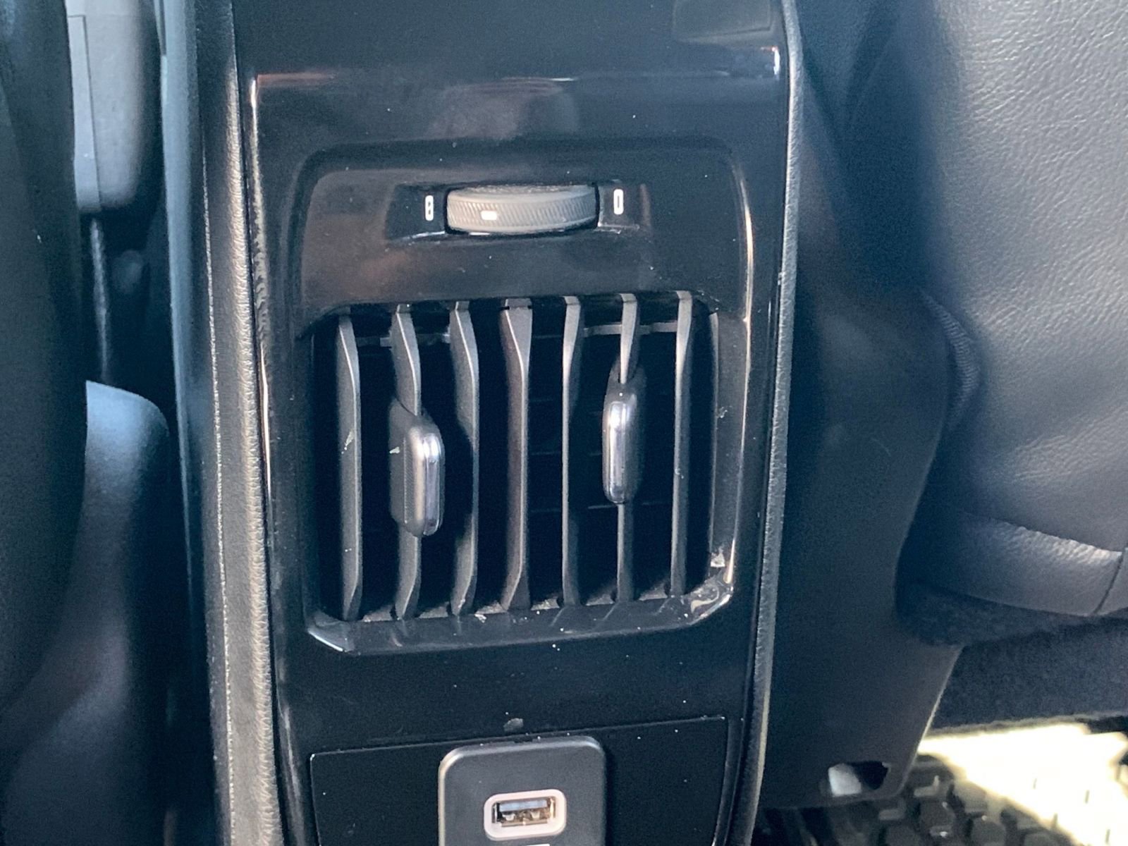 Thumbnail: 2025 Jeep Compass - 23