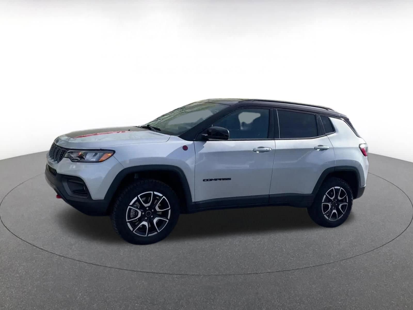 Thumbnail: 2025 Jeep Compass - 8