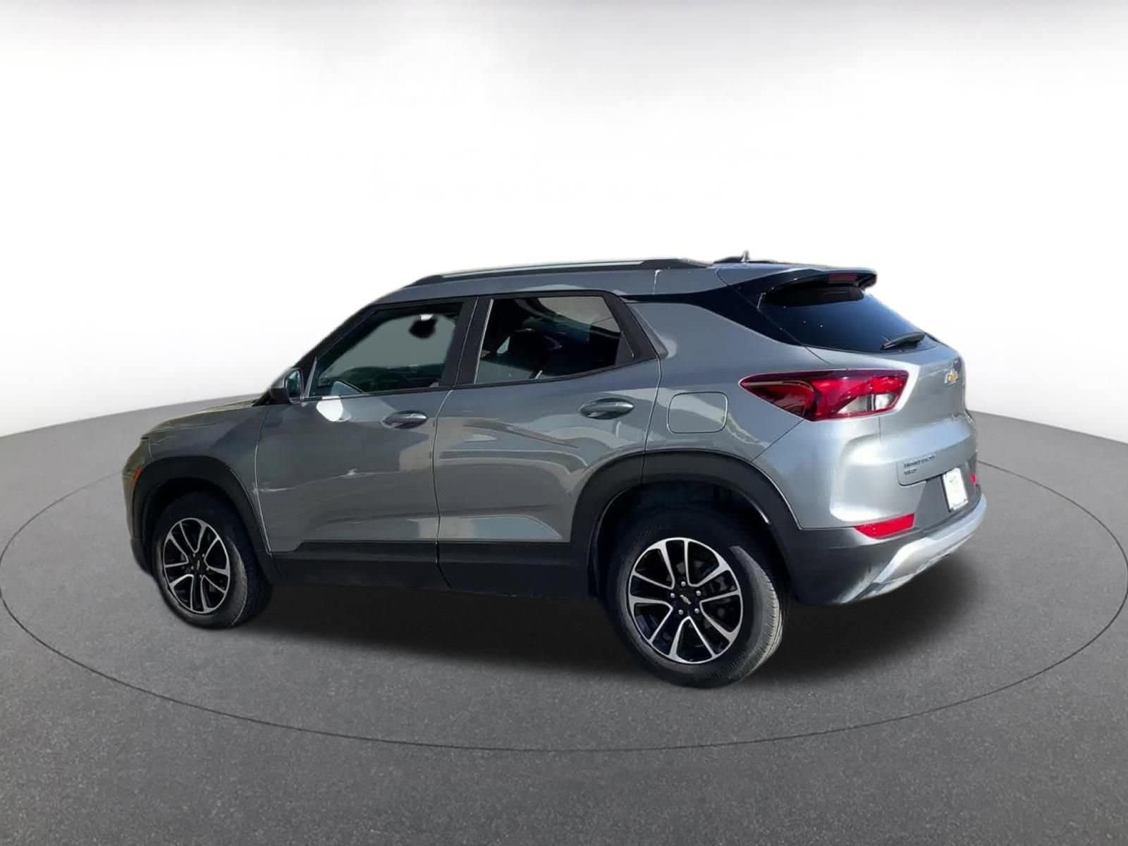 Thumbnail: 2025 Chevrolet TrailBlazer - 10