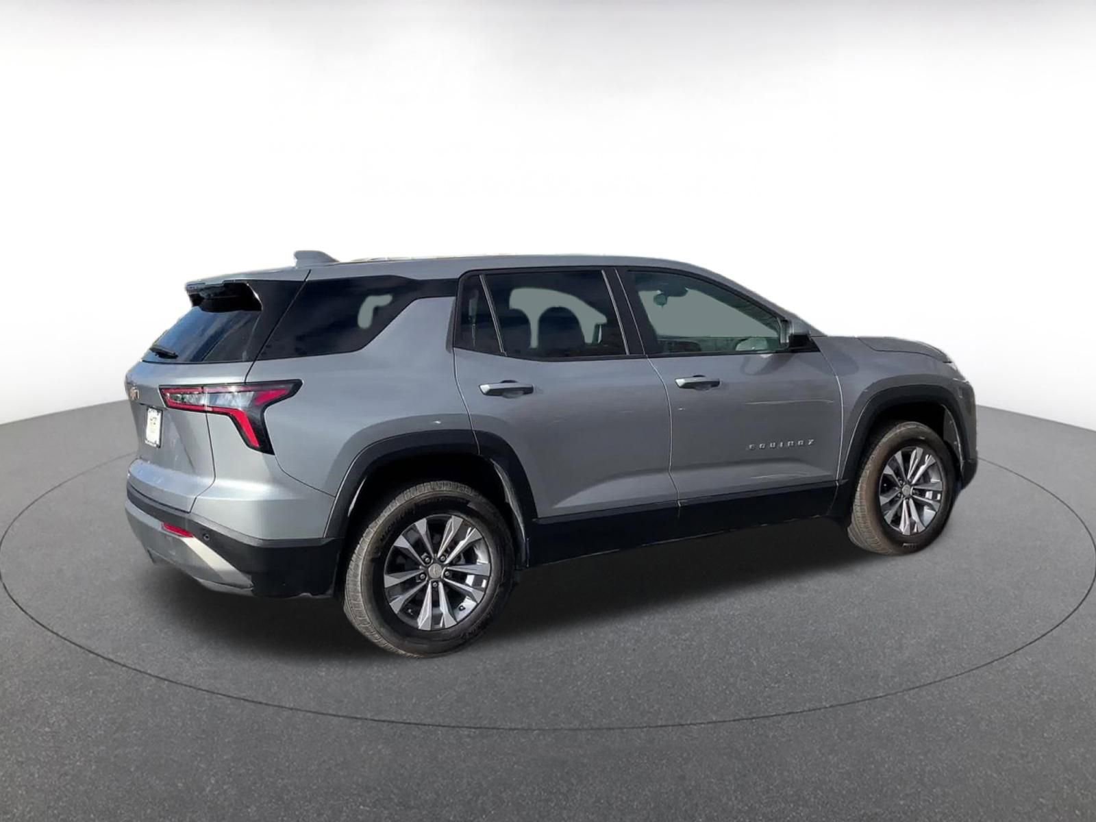 Thumbnail: 2025 Chevrolet Equinox - 15