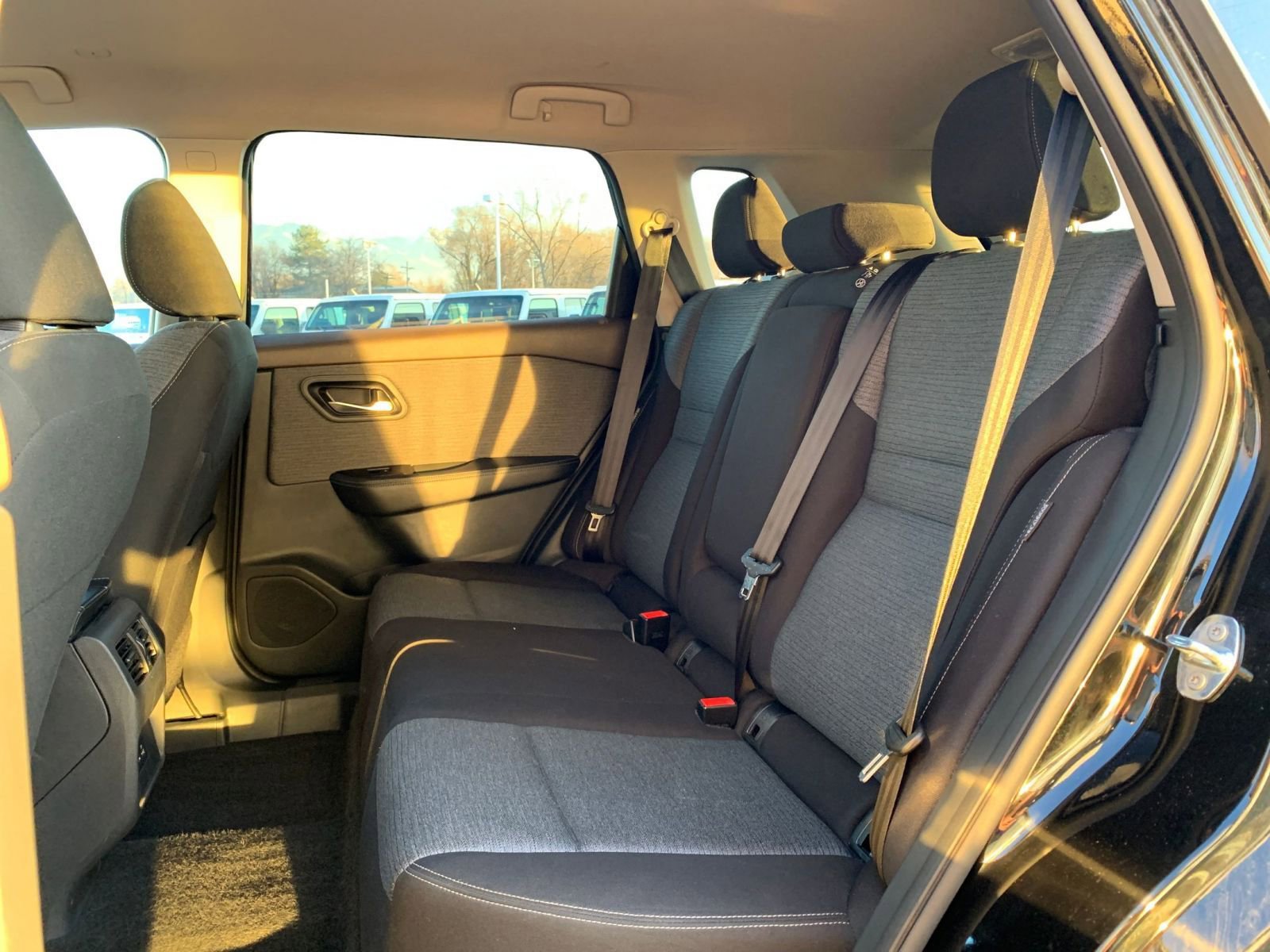 Thumbnail: 2023 Nissan Rogue - 25