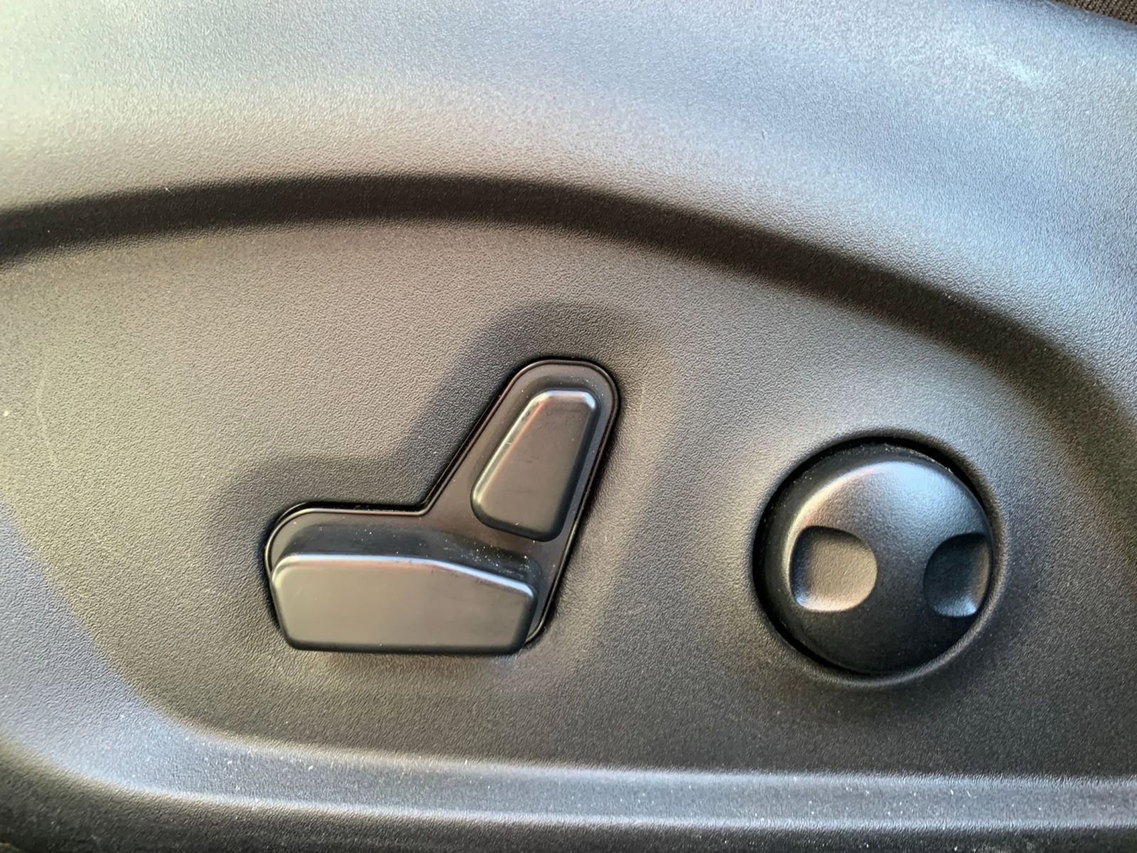 Thumbnail: 2025 Jeep Compass - 23