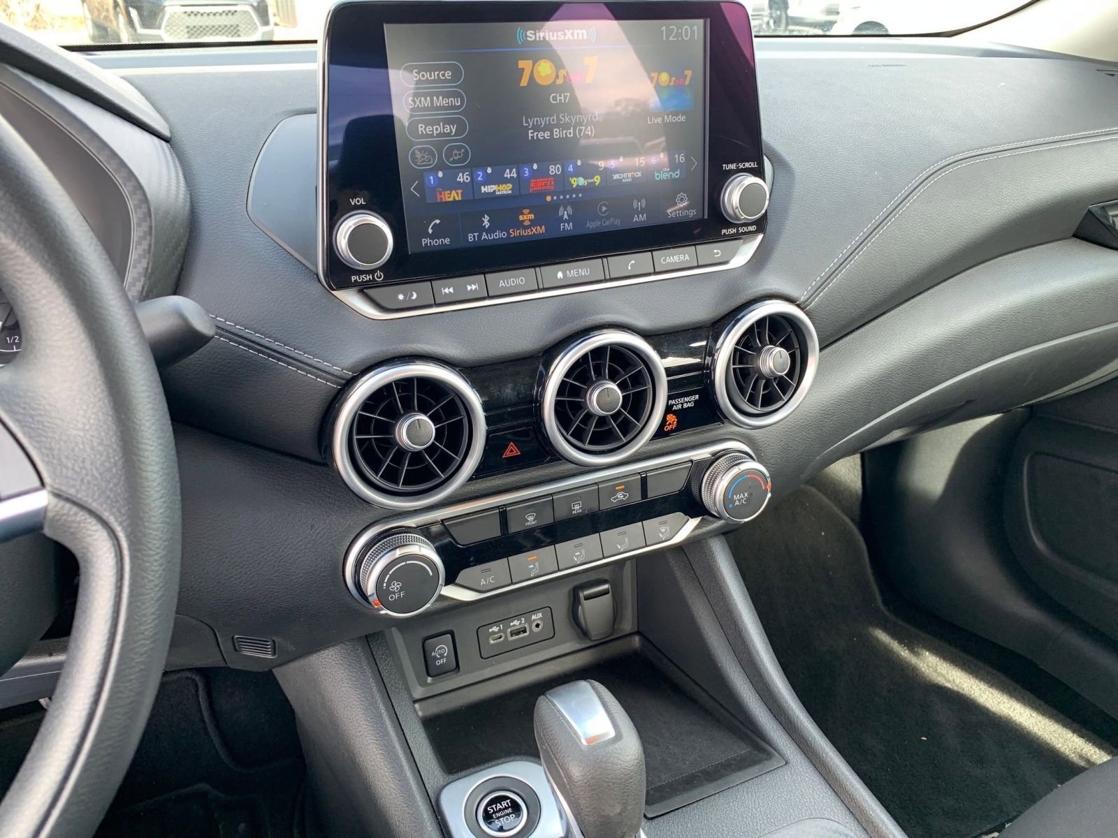 Thumbnail: 2025 Nissan Sentra - 17