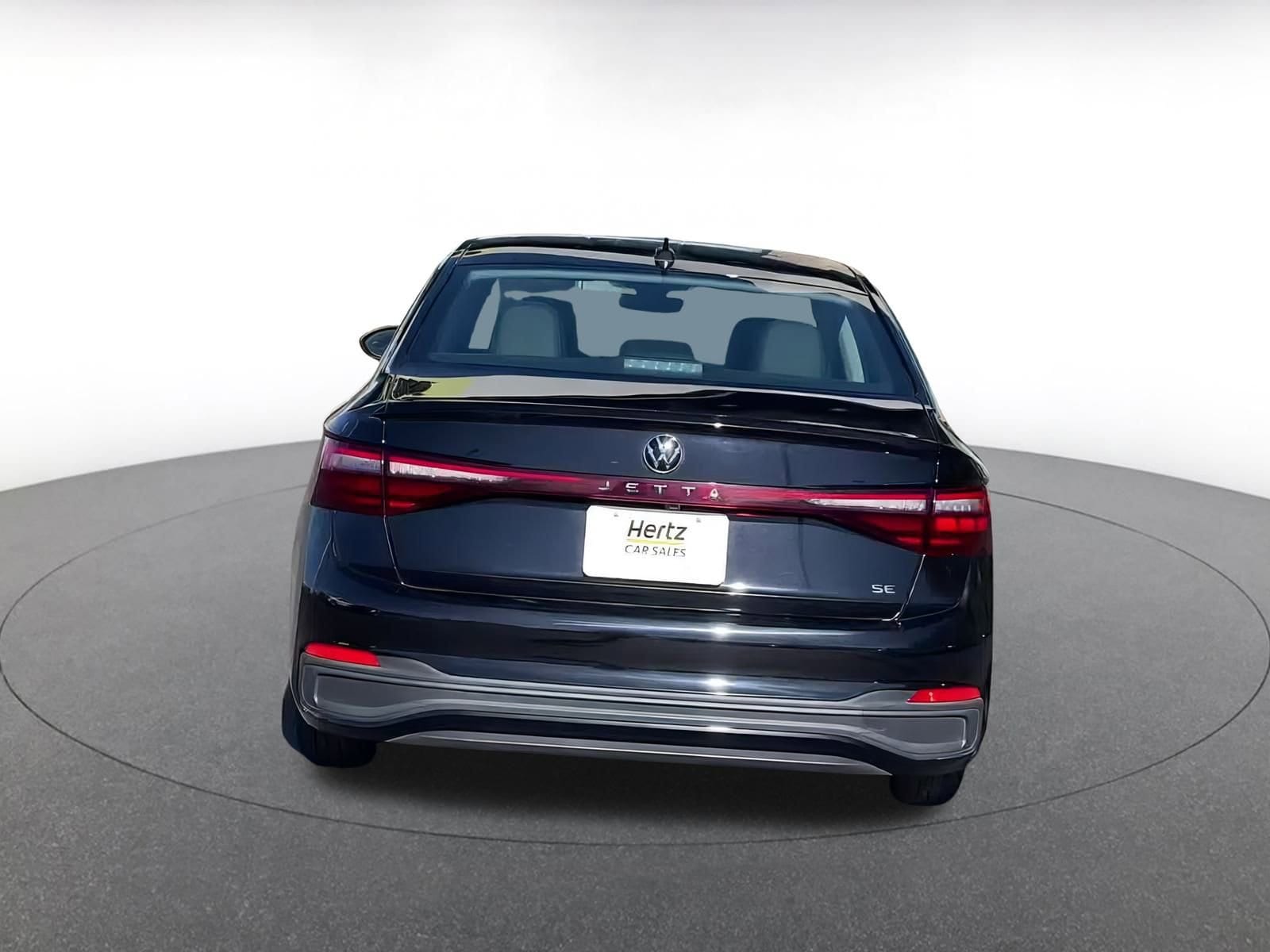 Thumbnail: 2025 Volkswagen Jetta - 12