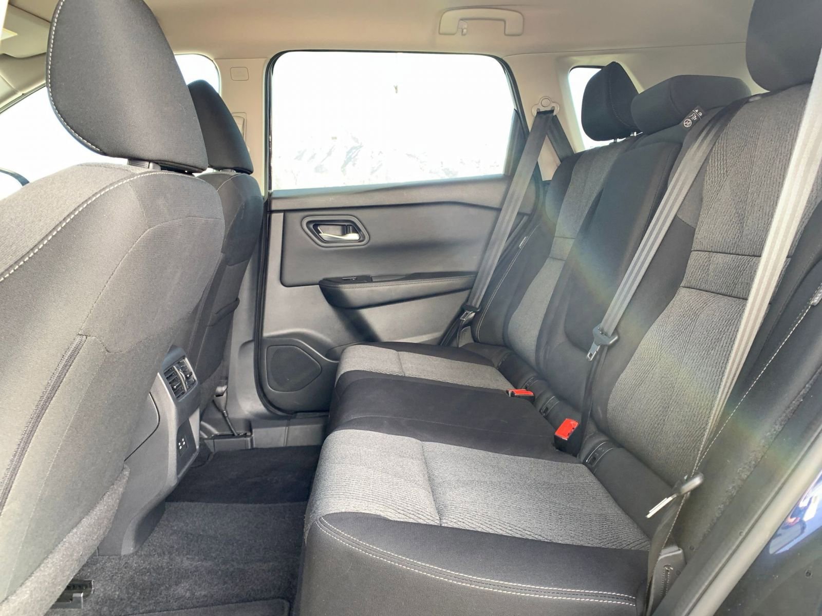 Thumbnail: 2025 Nissan Rogue - 28