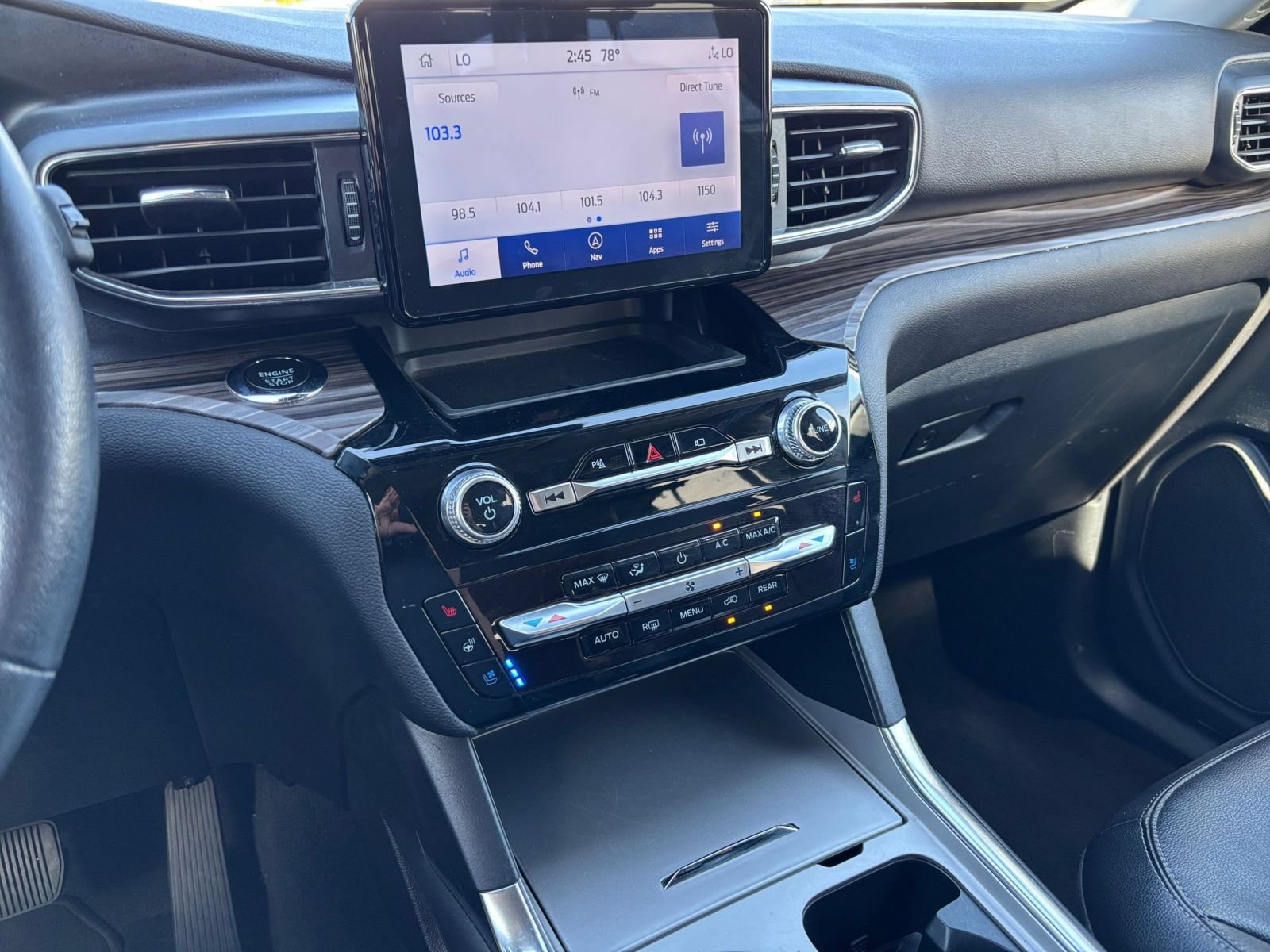 Thumbnail: 2023 Ford Explorer - 16