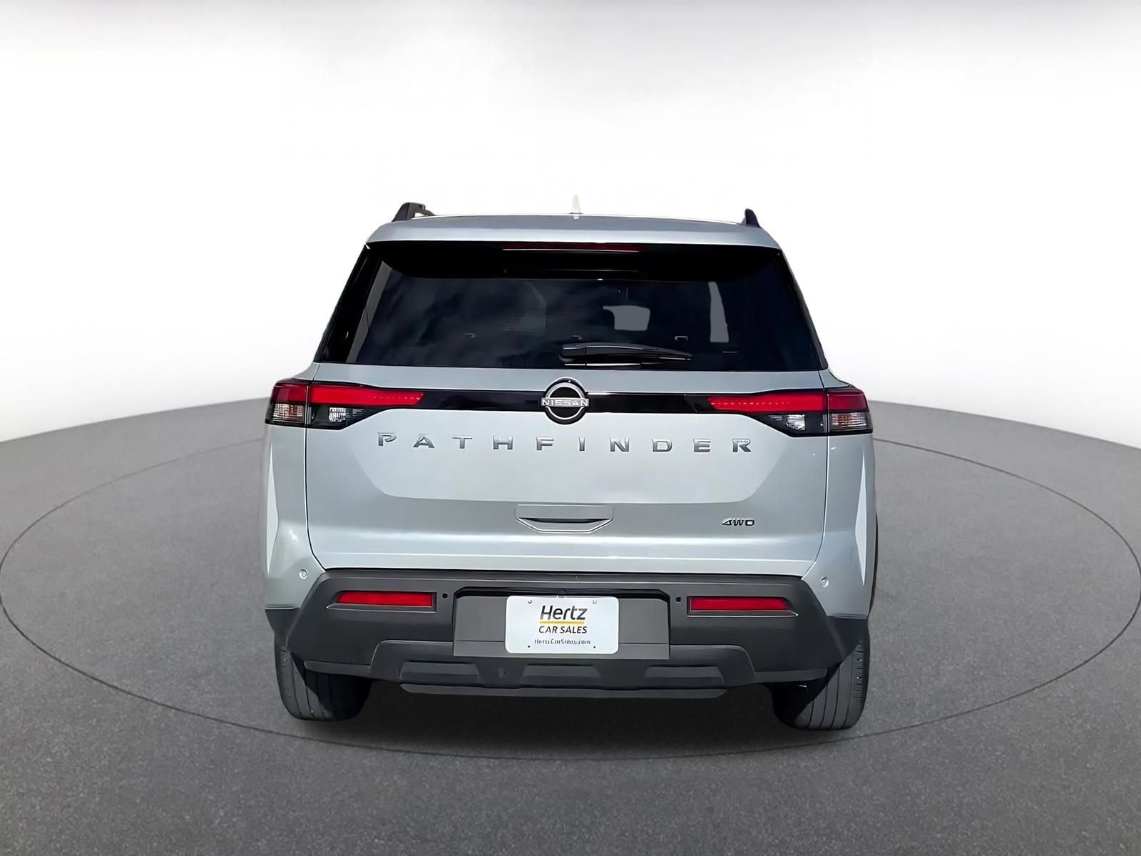 Thumbnail: 2025 Nissan Pathfinder - 12
