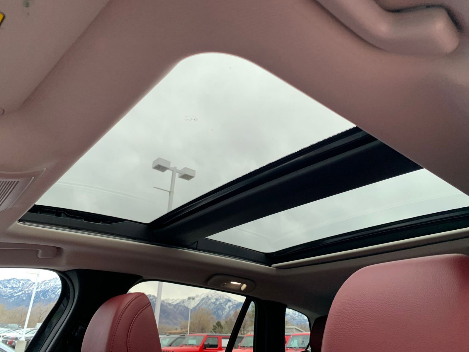 Thumbnail: 2025 Mazda CX-50 - 30