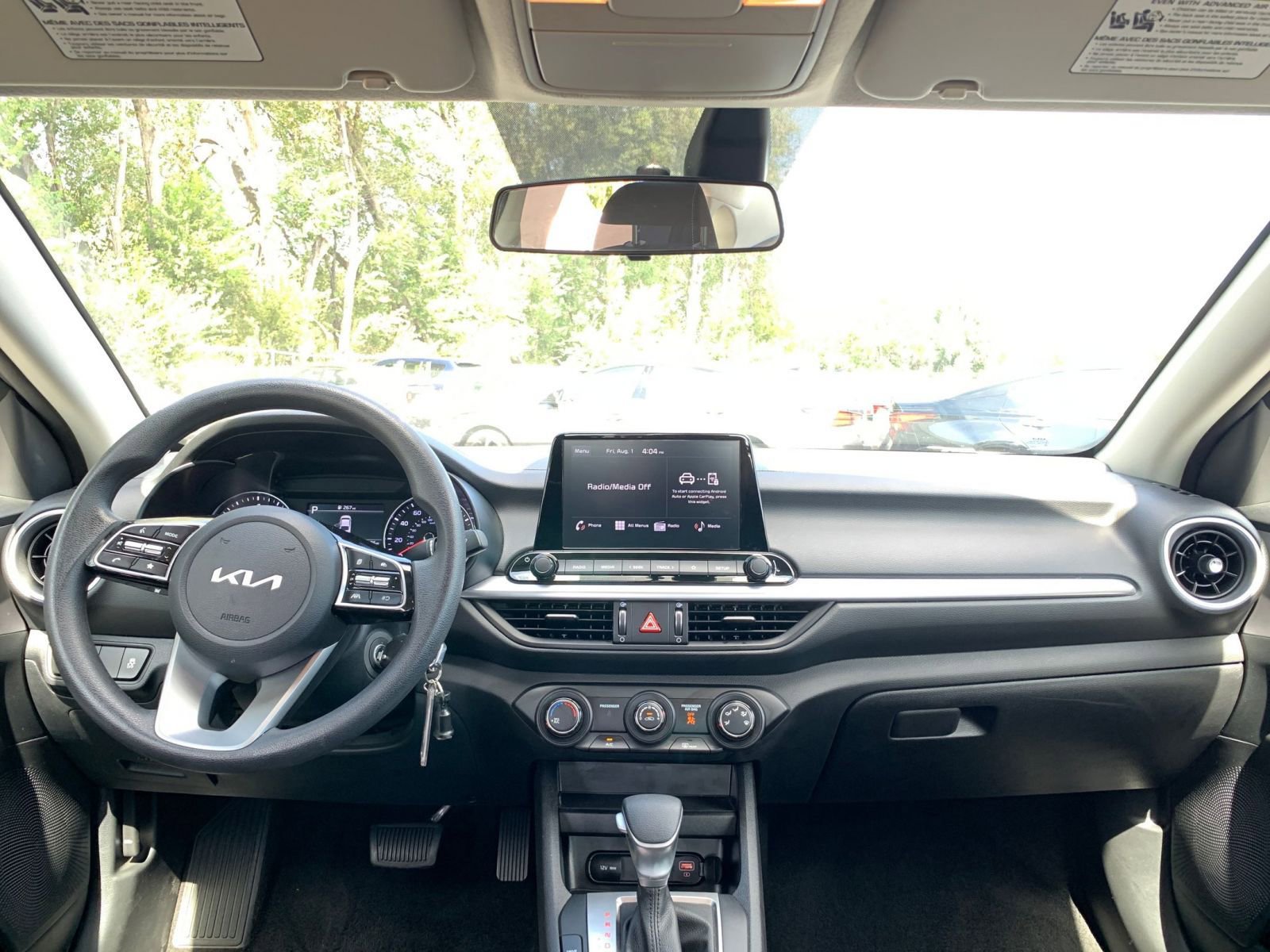 Thumbnail: 2024 Kia Forte - 31