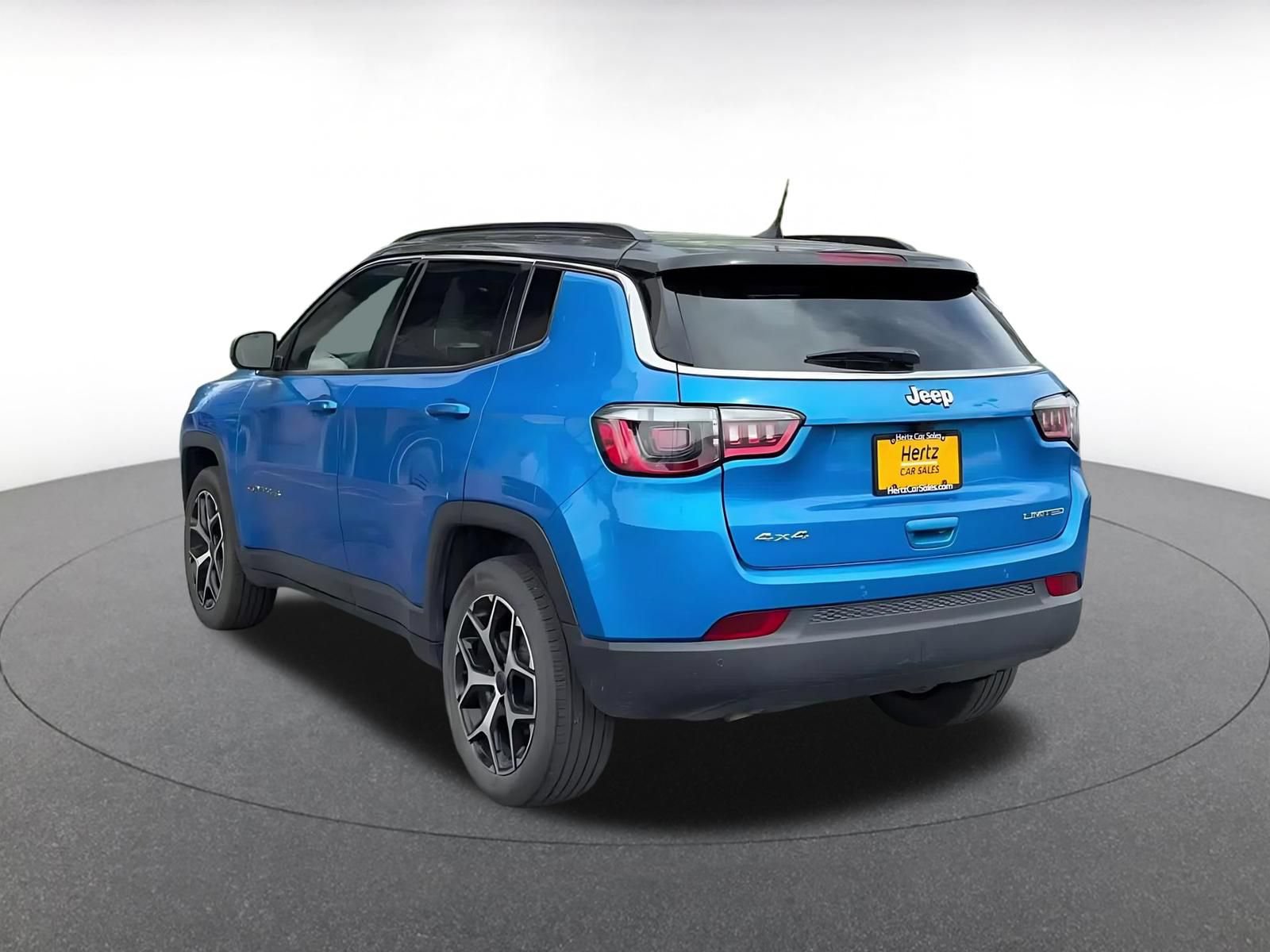 Thumbnail: 2025 Jeep Compass - 9