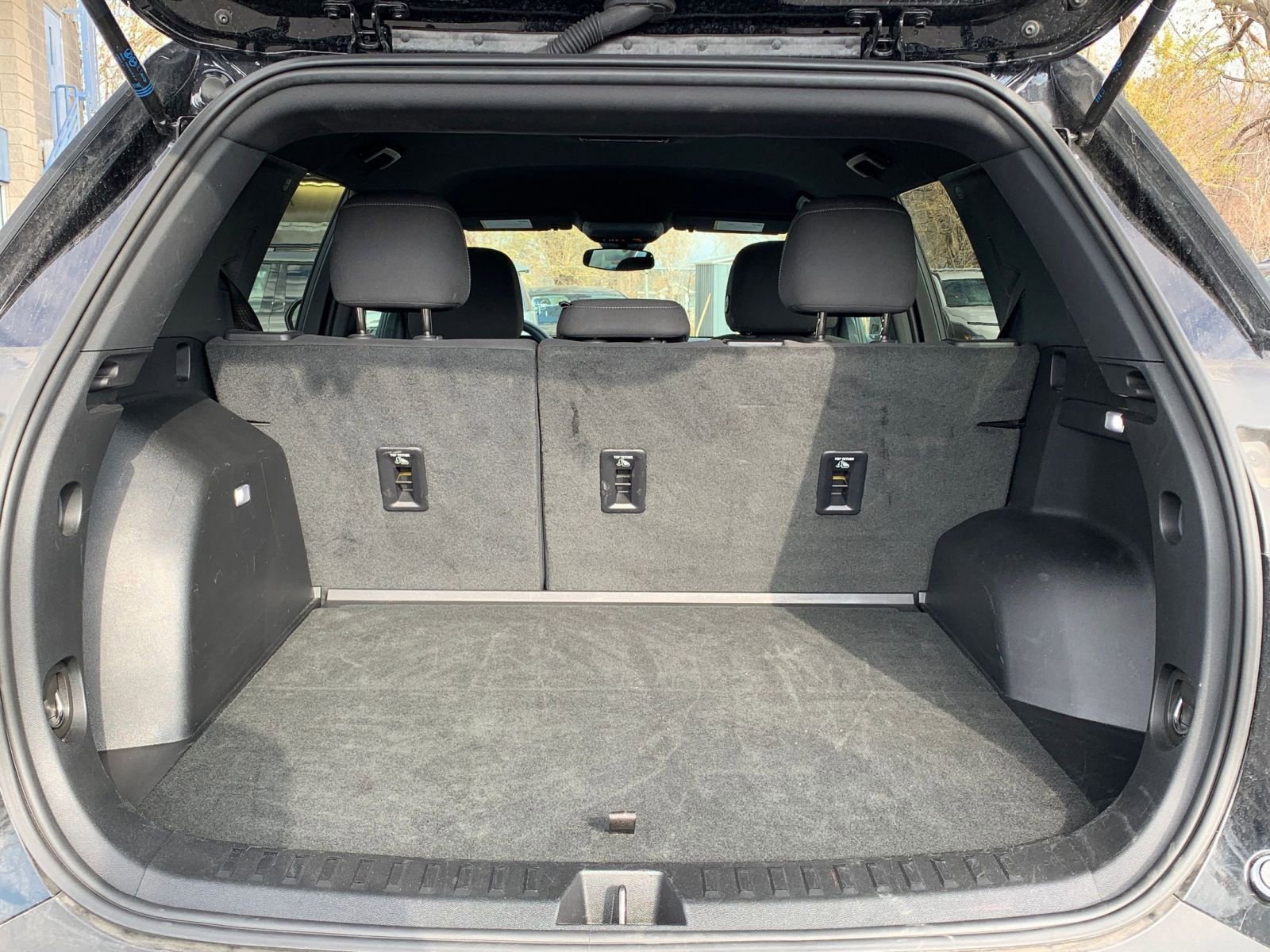 Thumbnail: 2025 Chevrolet Equinox - 30