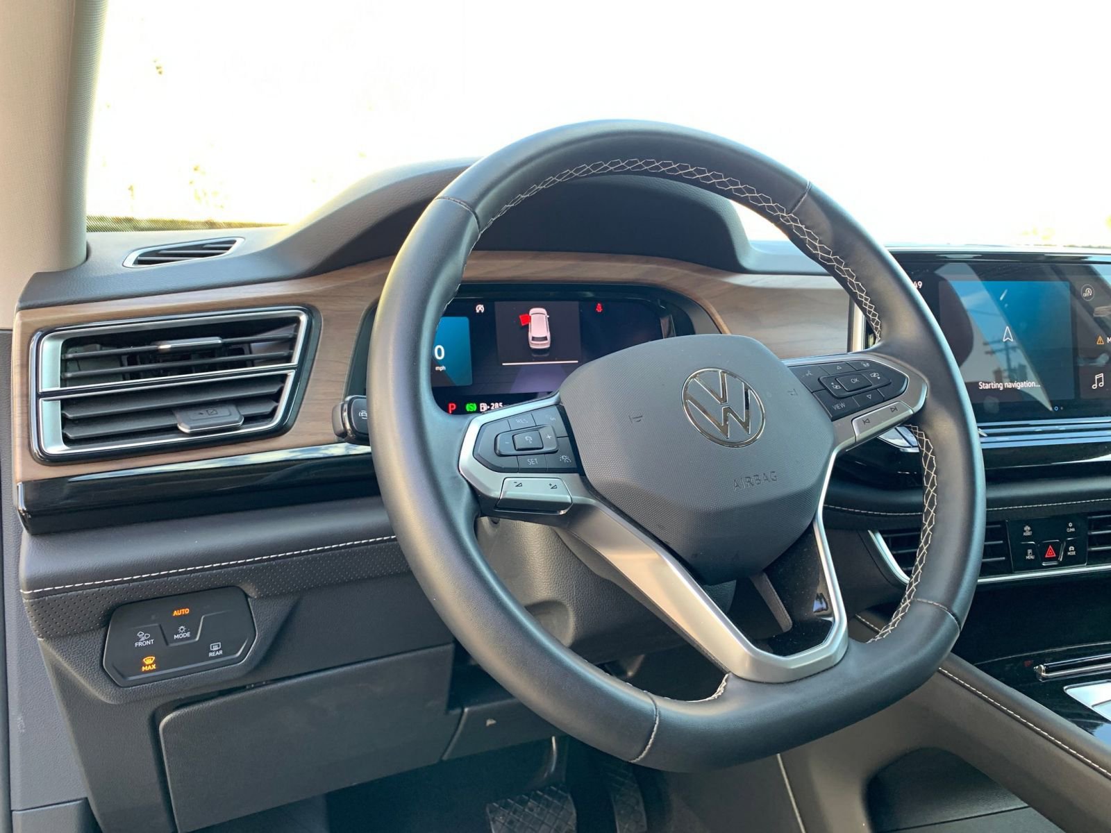 Thumbnail: 2025 Volkswagen Atlas - 34