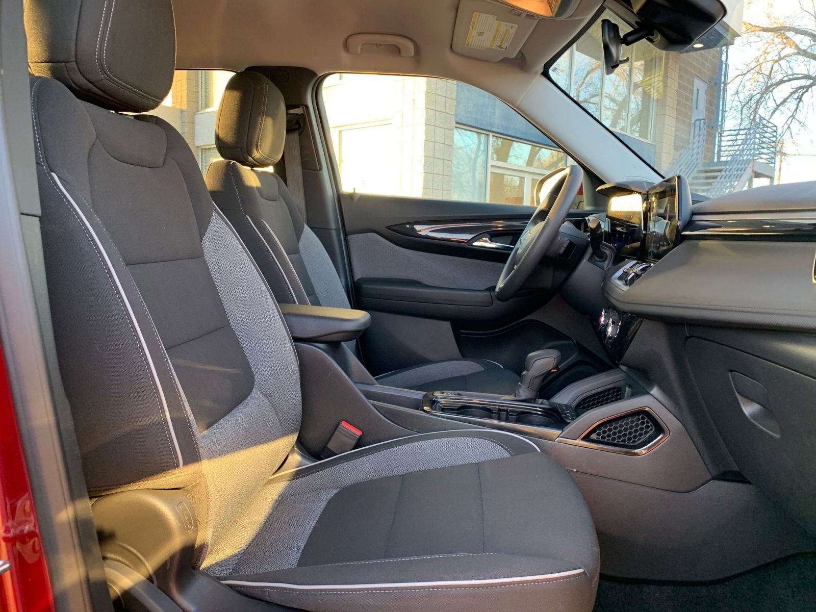 Thumbnail: 2025 Chevrolet TrailBlazer - 34