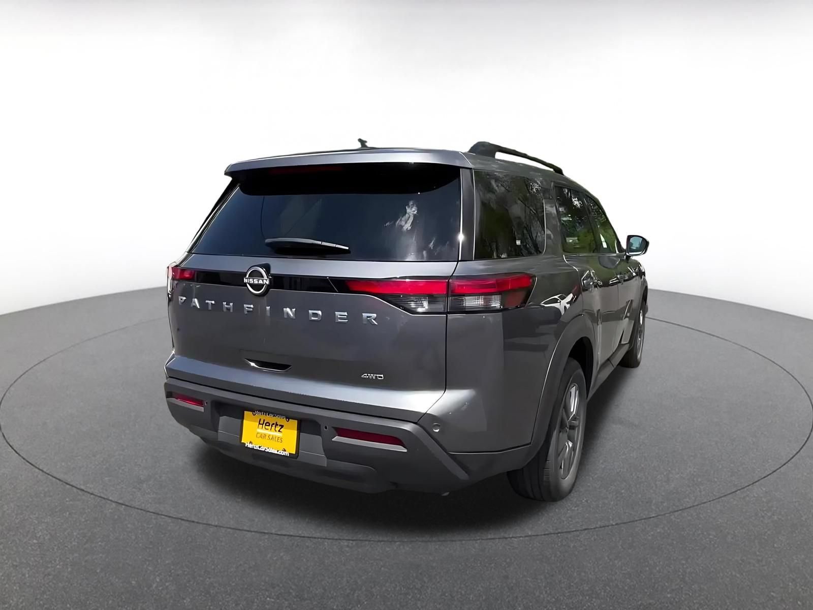 Thumbnail: 2025 Nissan Pathfinder - 13