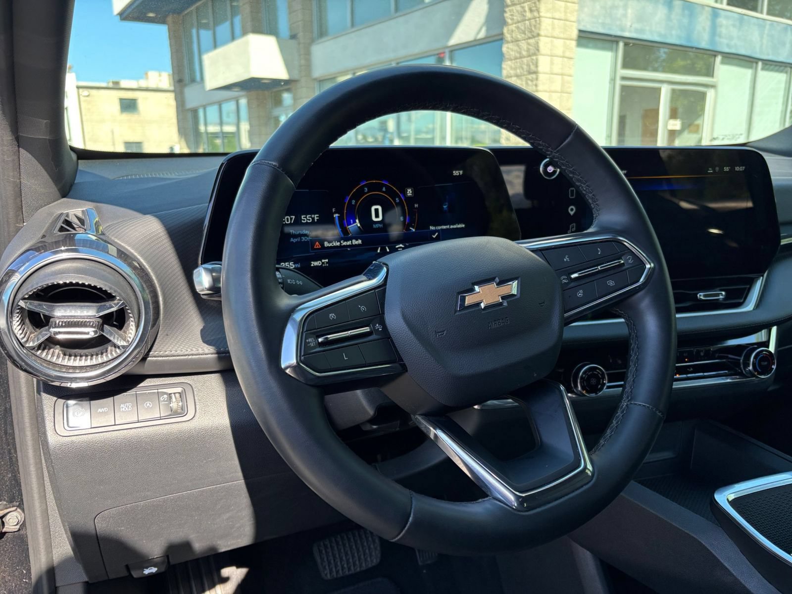 Thumbnail: 2025 Chevrolet Equinox - 31