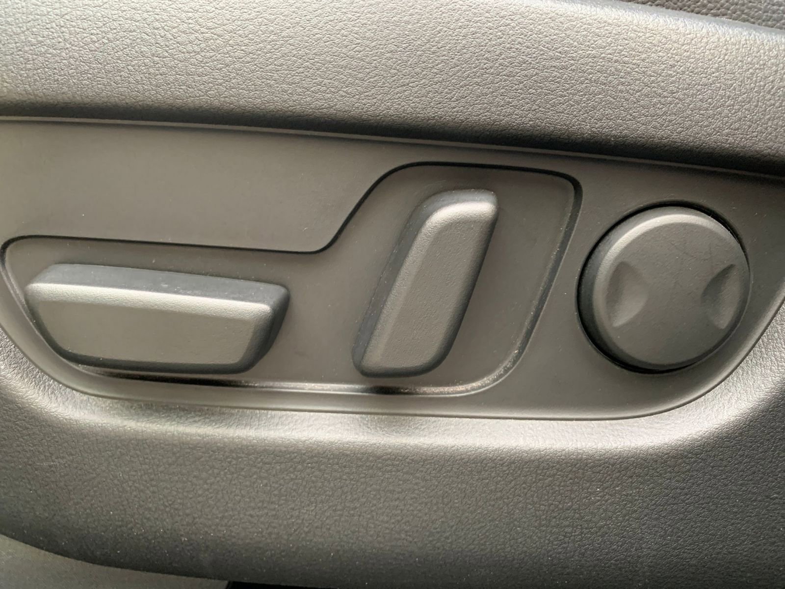 Thumbnail: 2025 Mazda CX-90 - 25