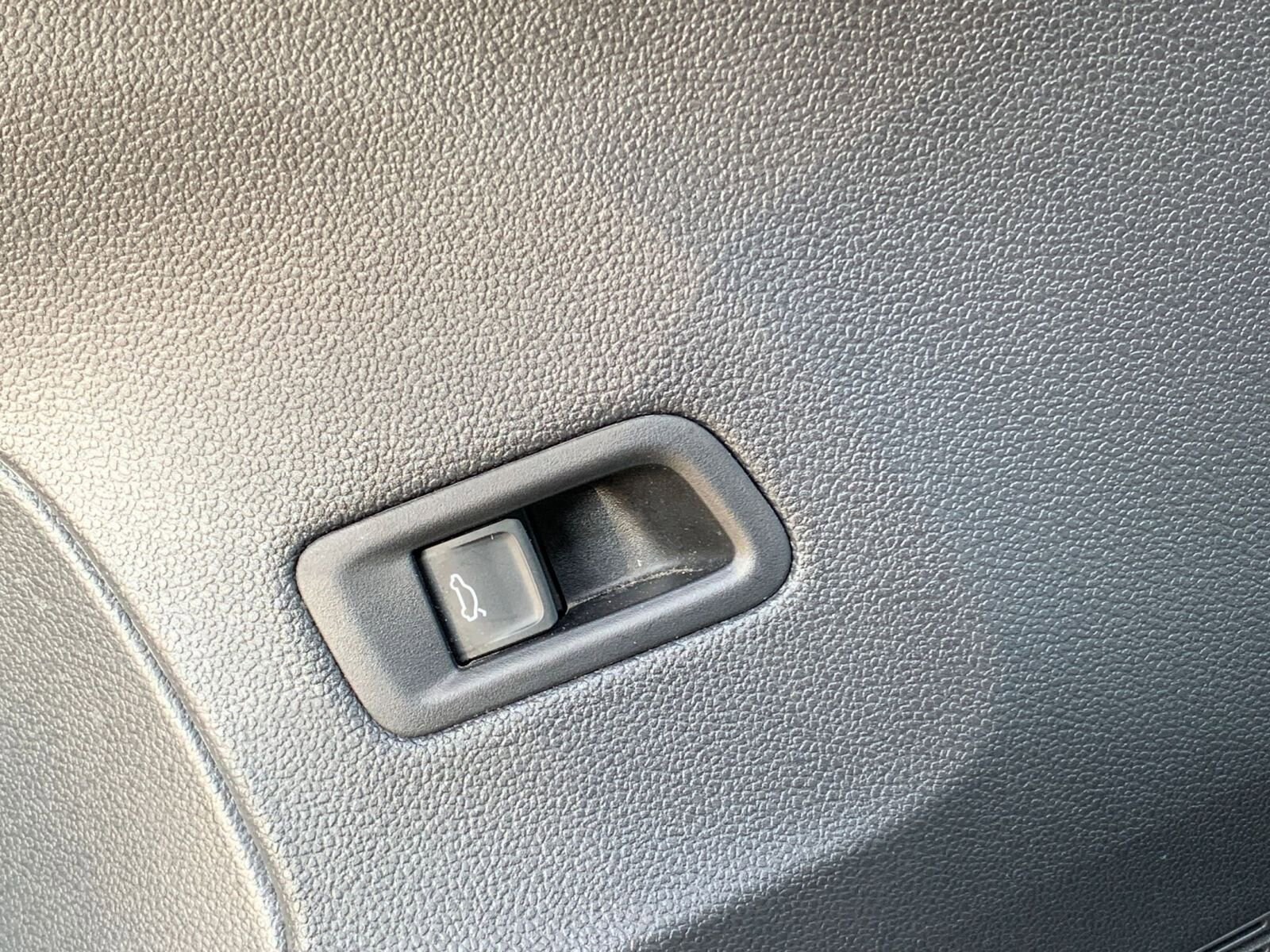 Thumbnail: 2025 Volkswagen Atlas - 24