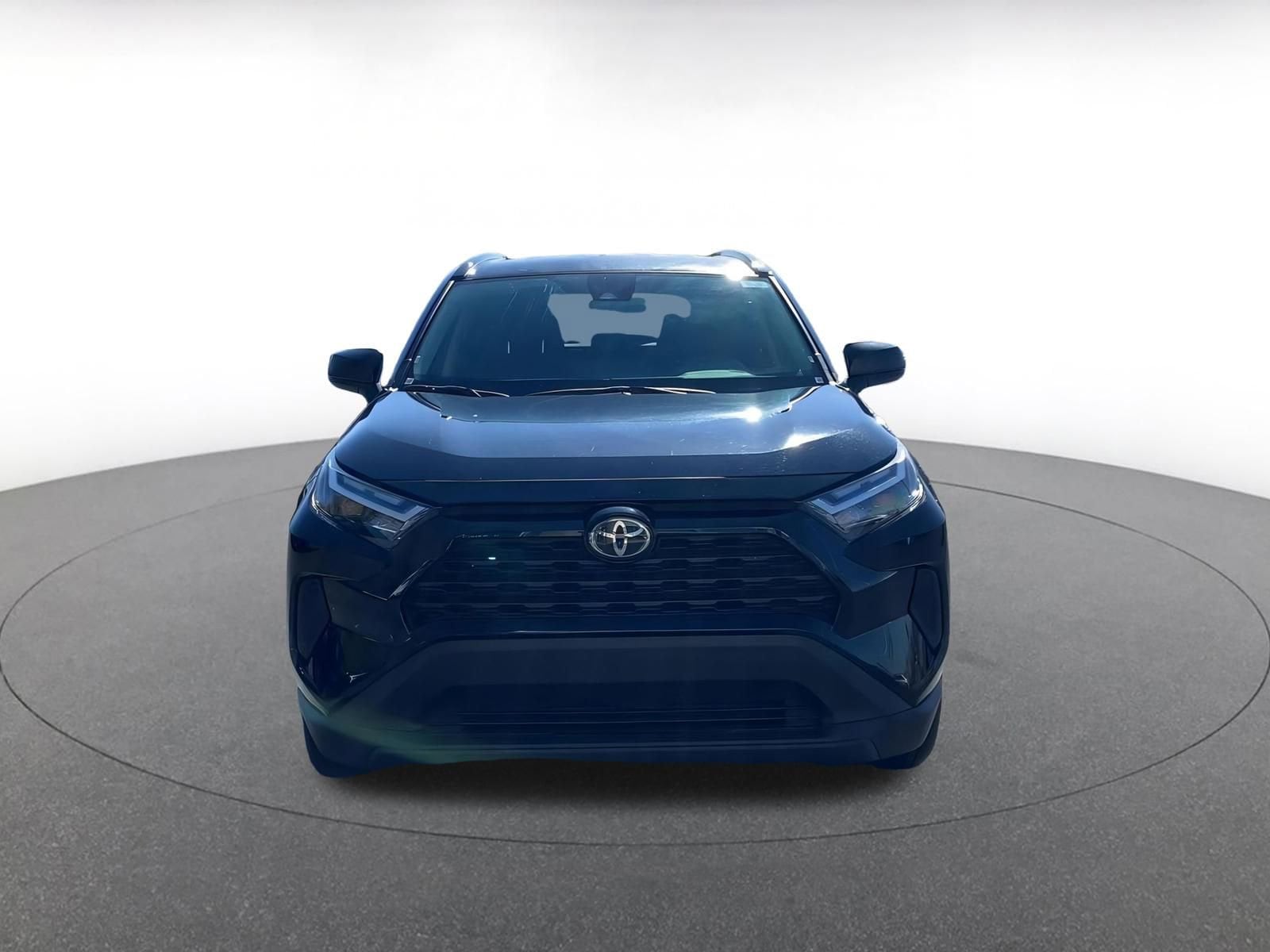 Thumbnail: 2025 Toyota RAV4 - 4