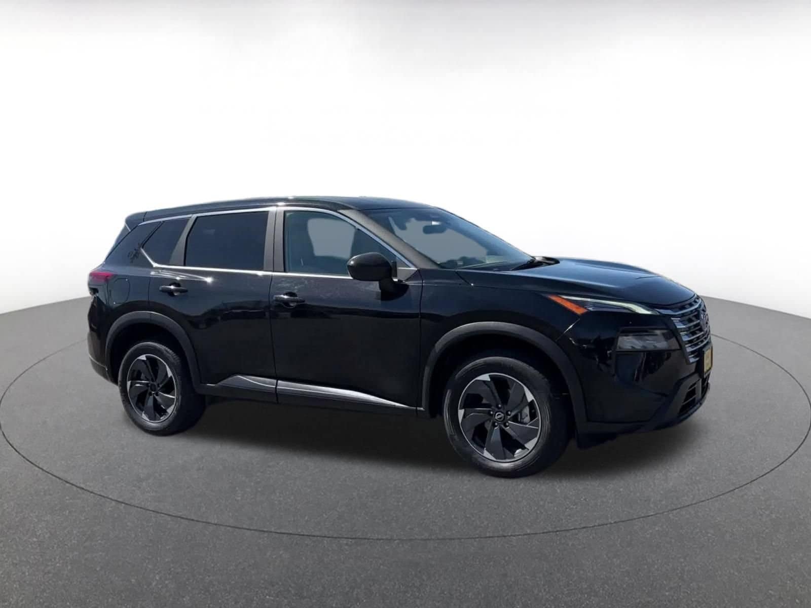 Thumbnail: 2025 Nissan Rogue - 2