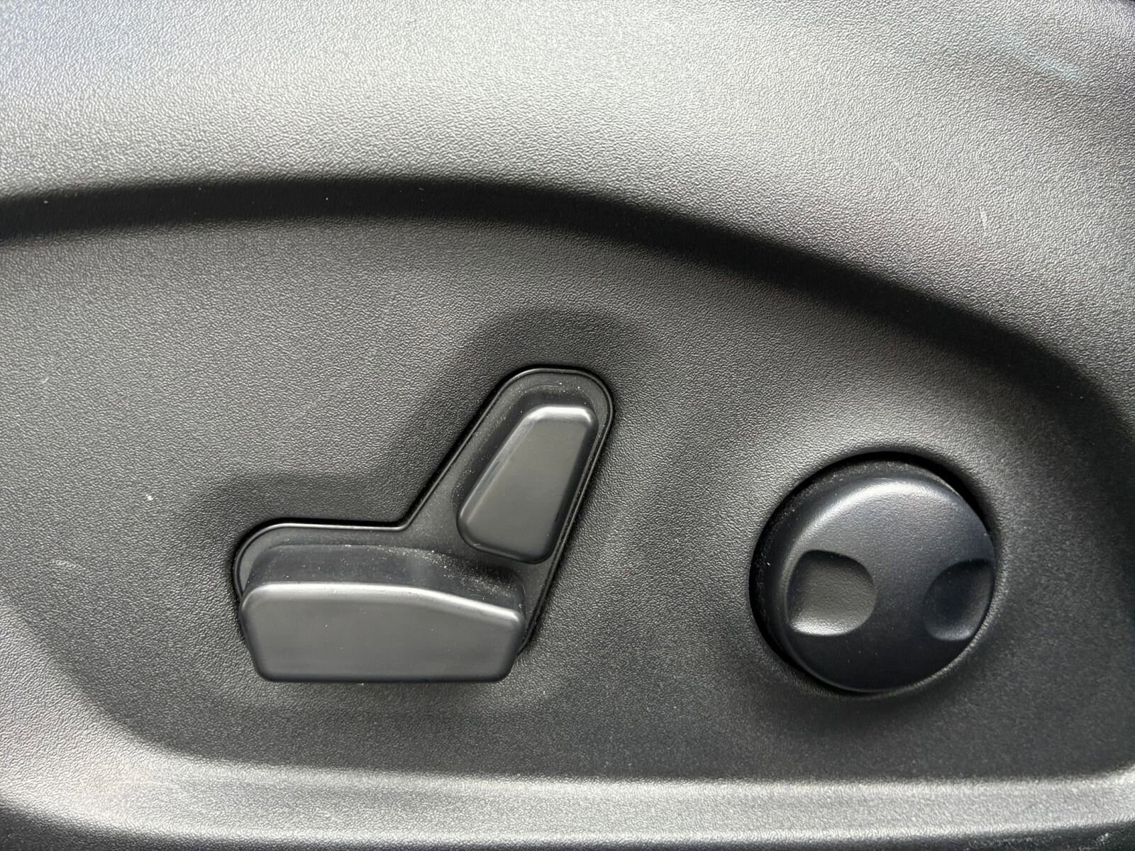 Thumbnail: 2025 Jeep Compass - 22