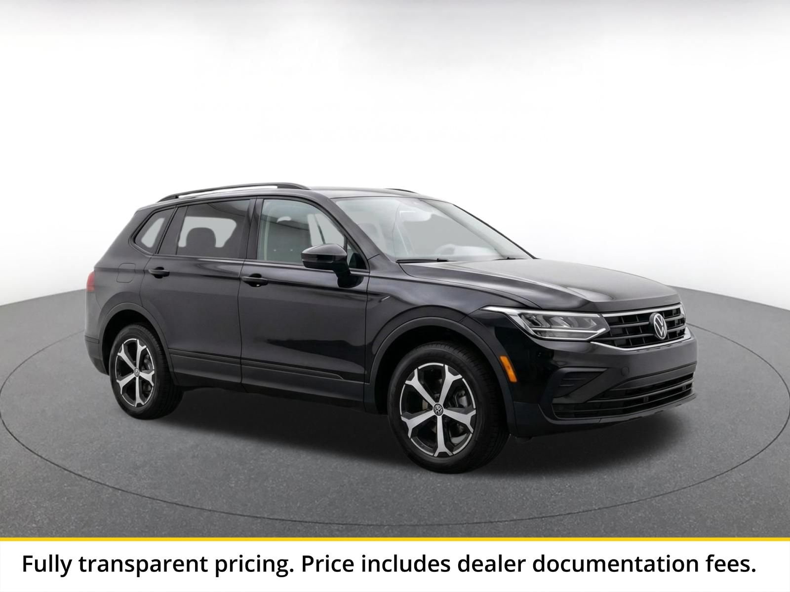 Thumbnail: 2026 Volkswagen Tiguan - 1