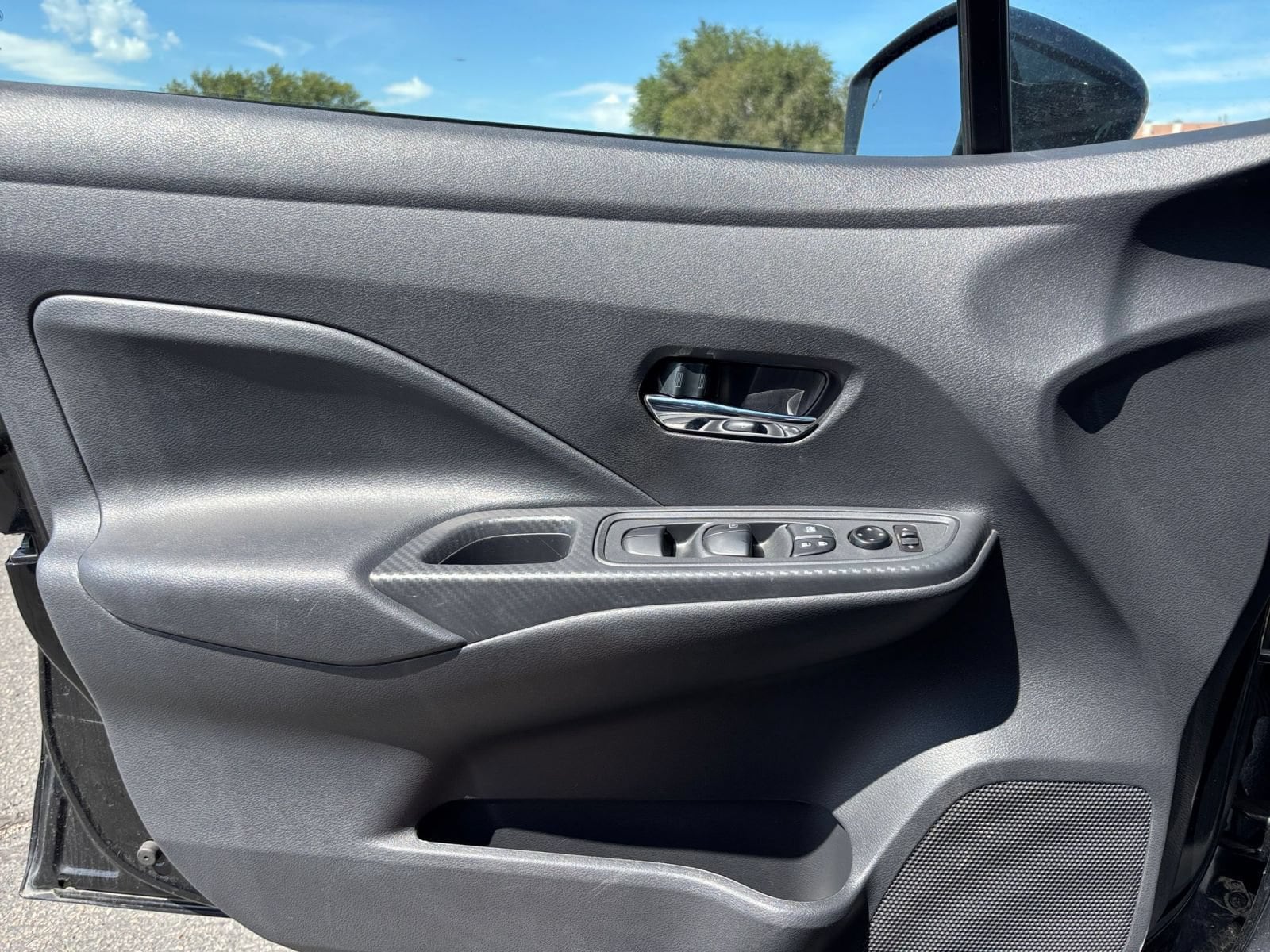 Thumbnail: 2025 Nissan Versa - 18