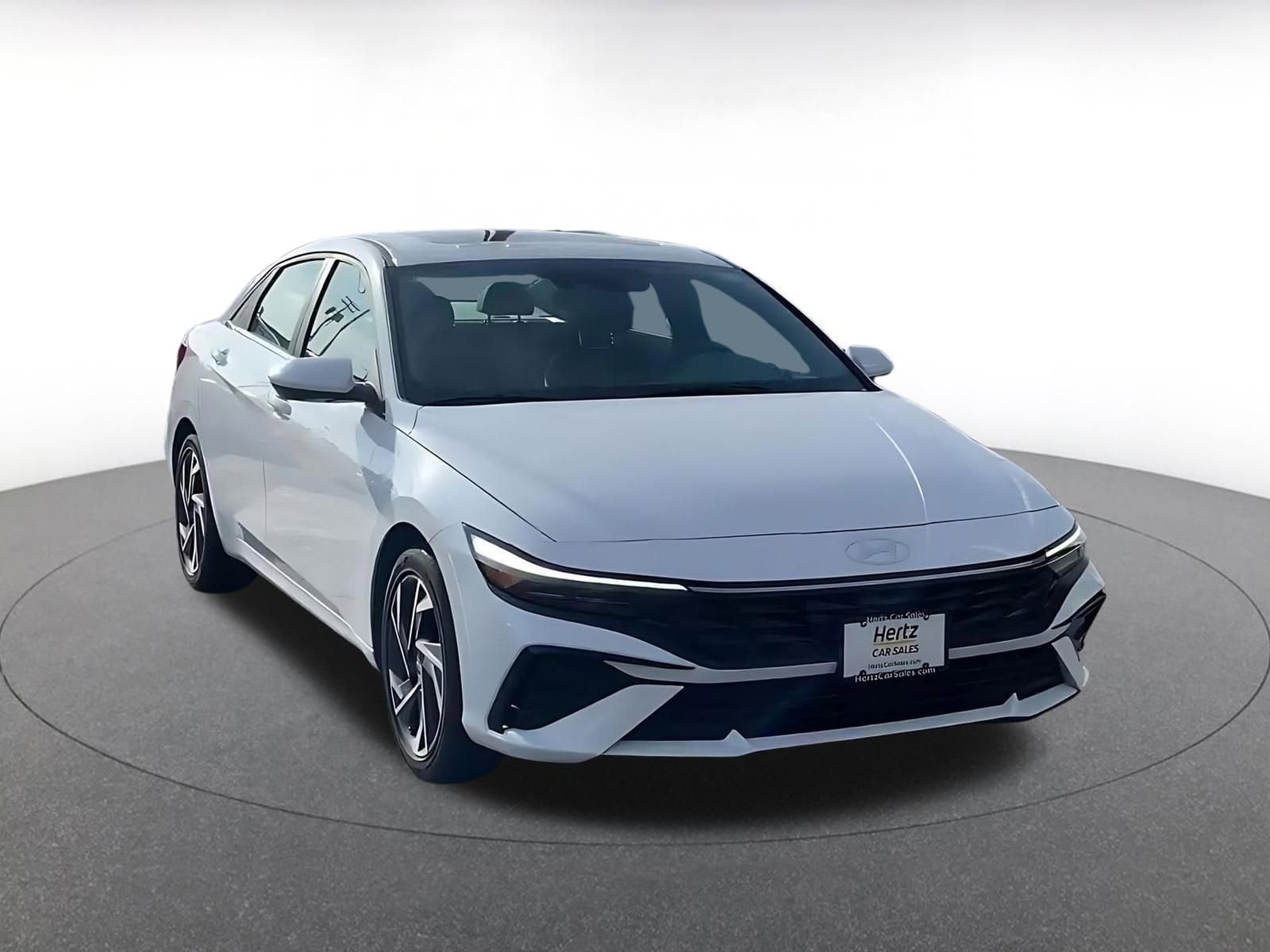 Thumbnail: 2025 Hyundai Elantra - 3