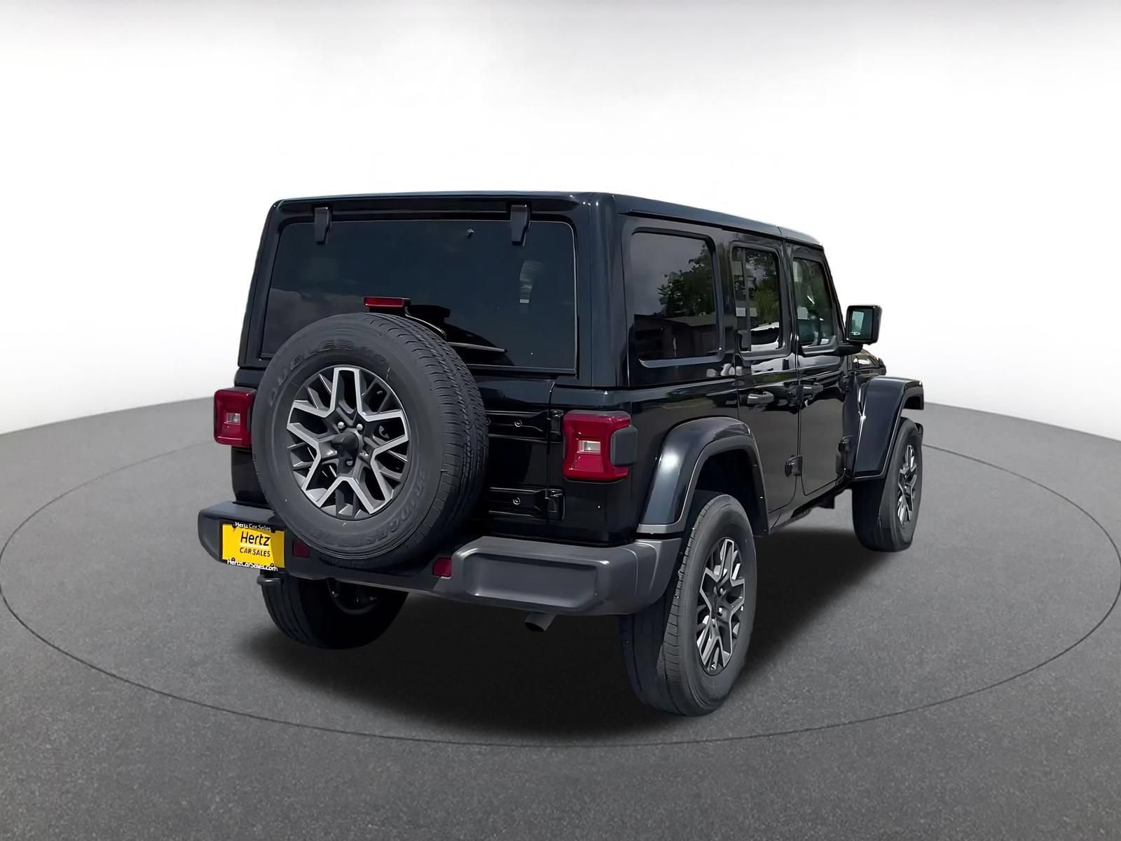 Thumbnail: 2025 Jeep Wrangler - 14